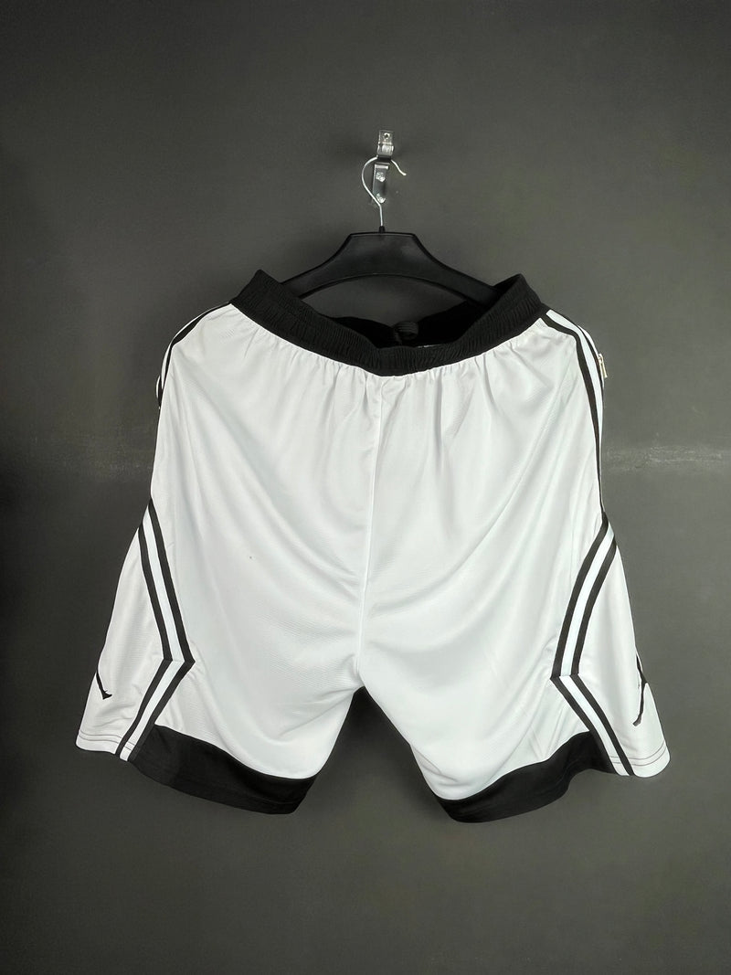 JORDAN Black & White Shorts