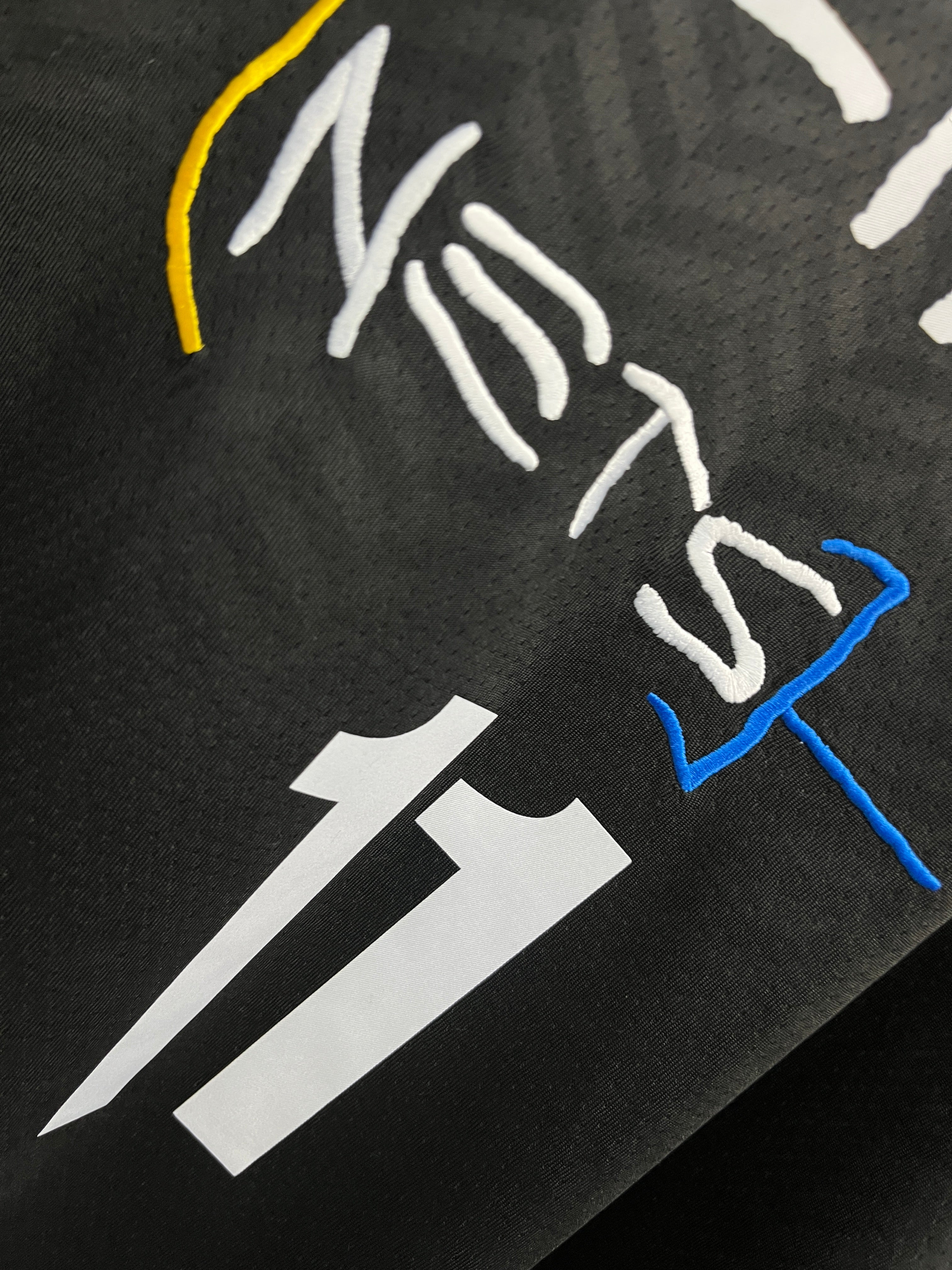 KYRIE IRVING 11 Black Brooklyn Nets  Heat Pressed Edition NBA Jersey