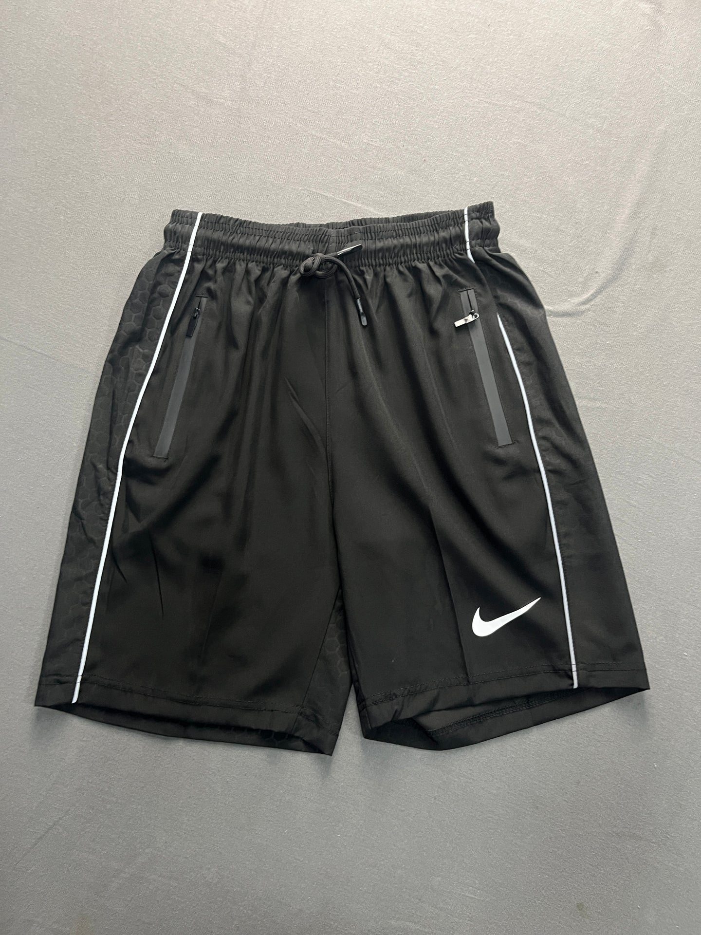 NIKE Light Running Black Shorts