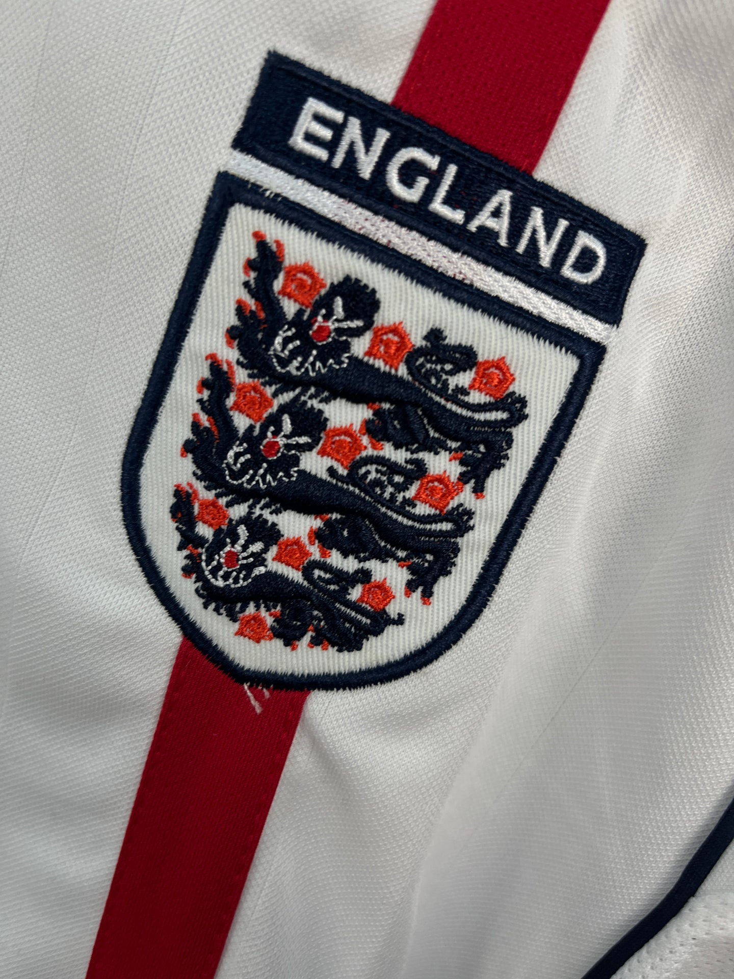 ENGLAND HOME 2002 RETRO JERSEY
