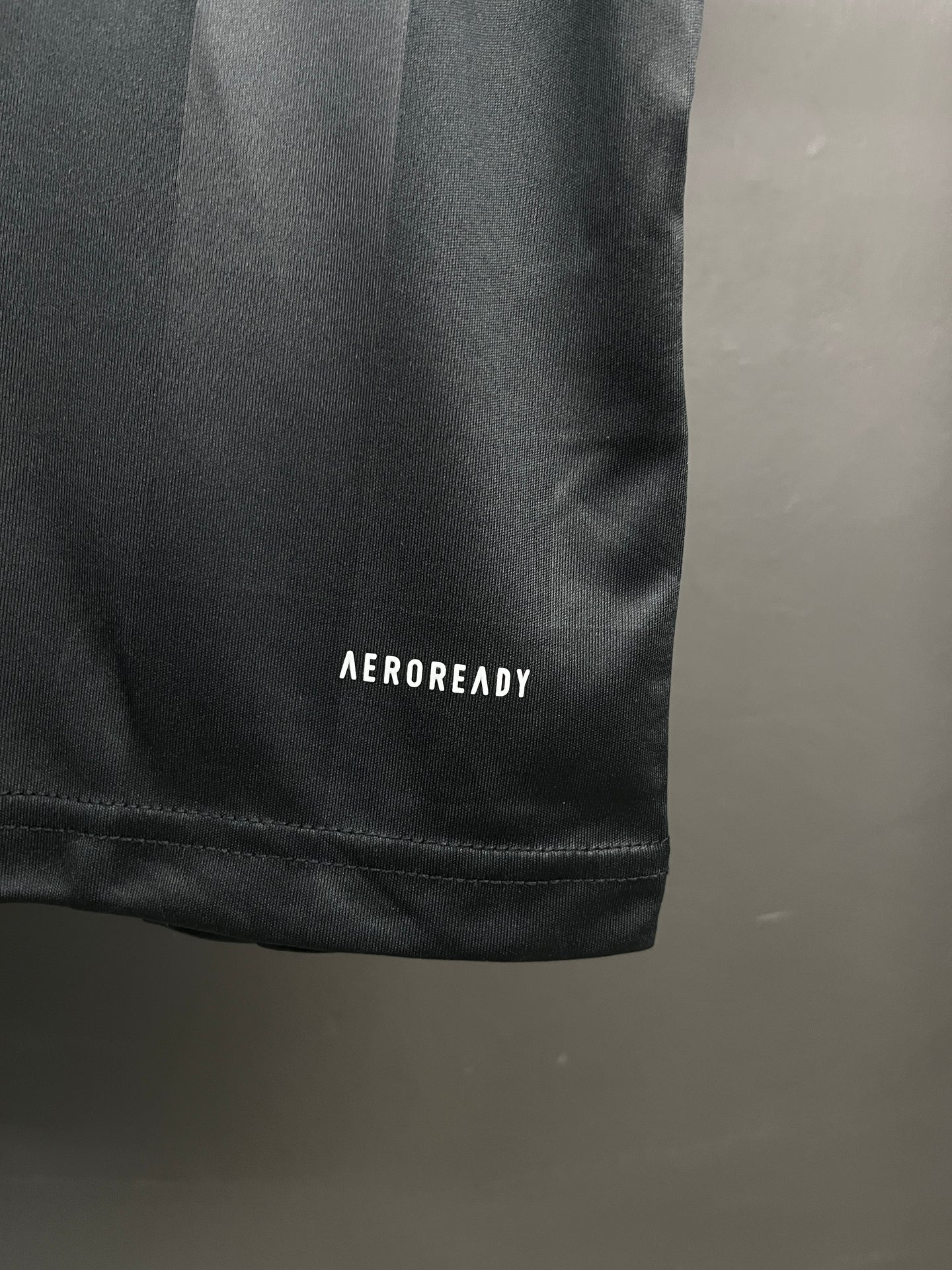 Real Madrid Goalkeeper 25/26 Jersey Fan Version