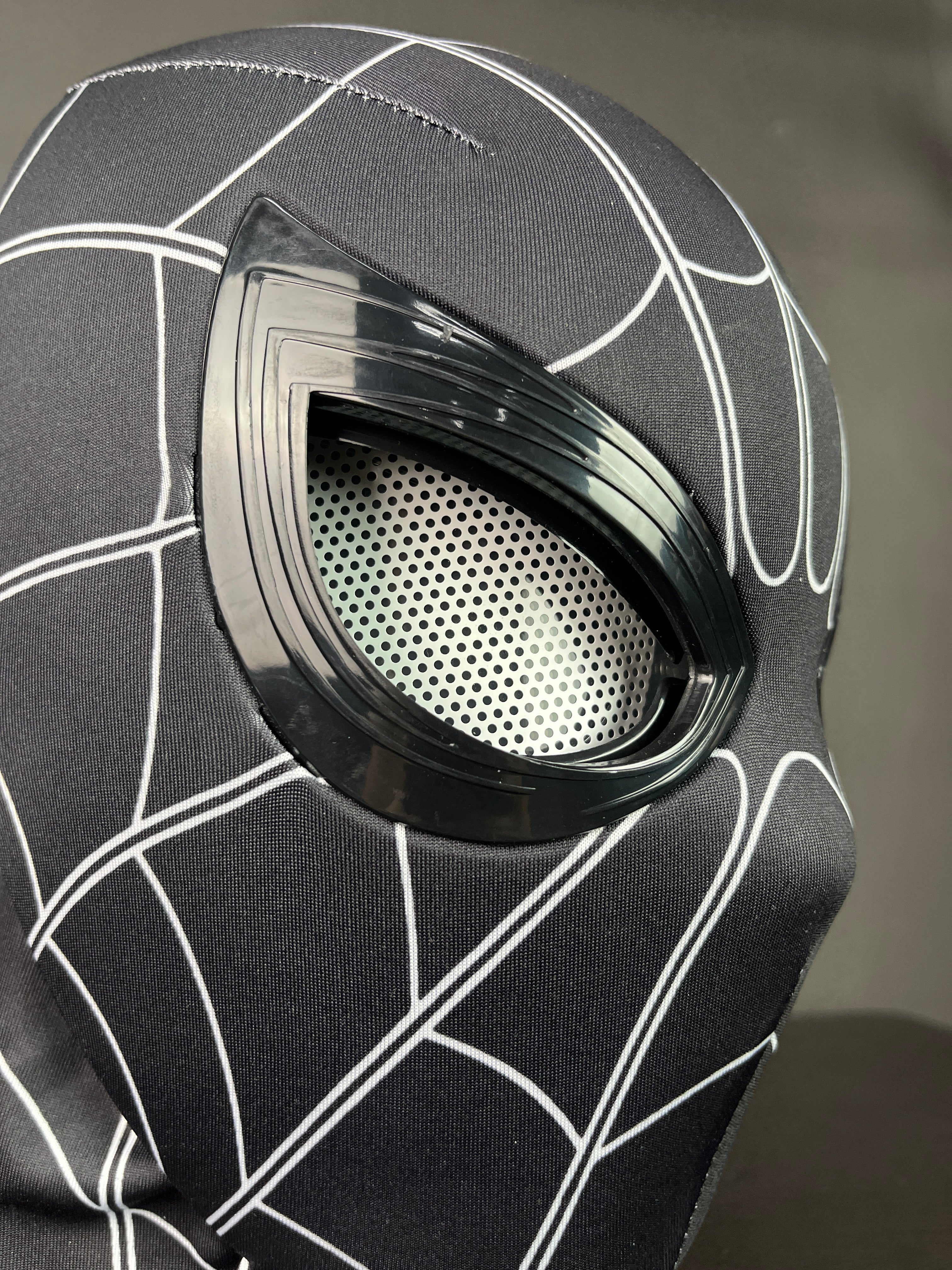 Flicker-Eye Spidey Mask with Moving Jaw – Mizo Jersey Home