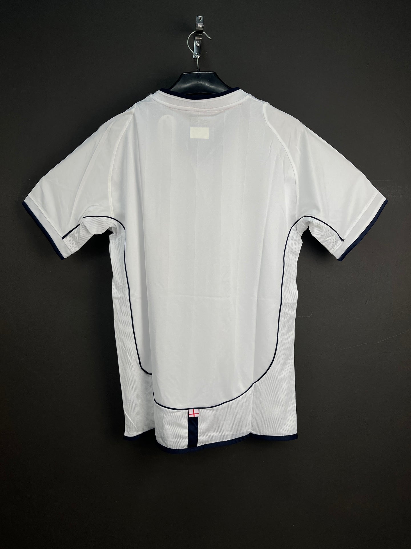 ENGLAND HOME 2002 RETRO JERSEY