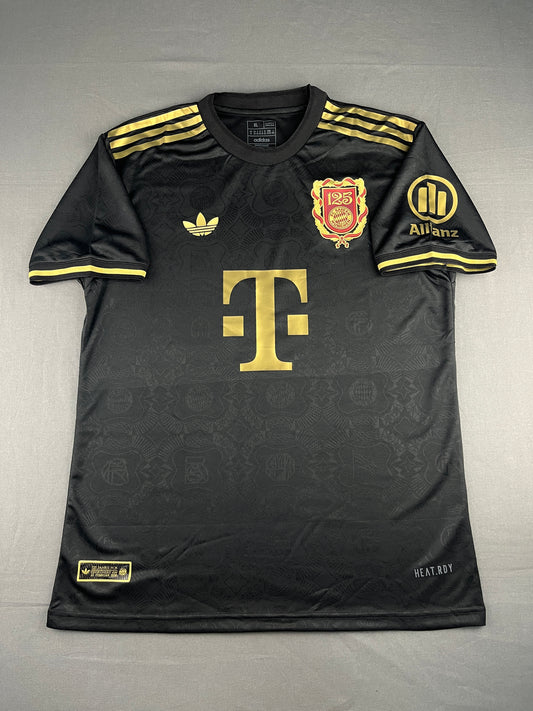 Bayern 125th years Player Version