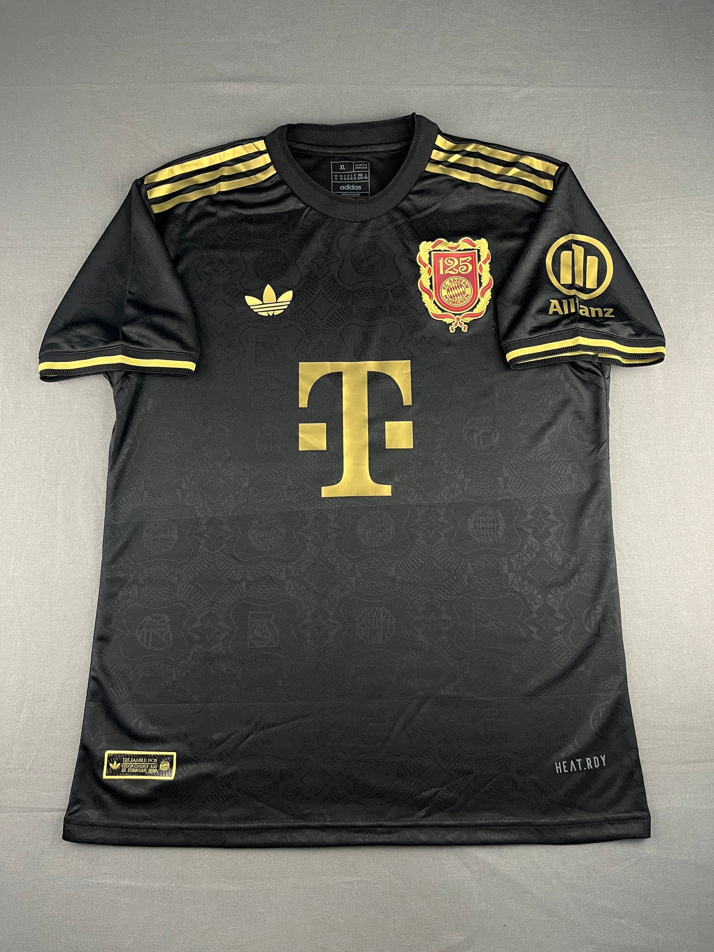 Bayern 125th years Player Version