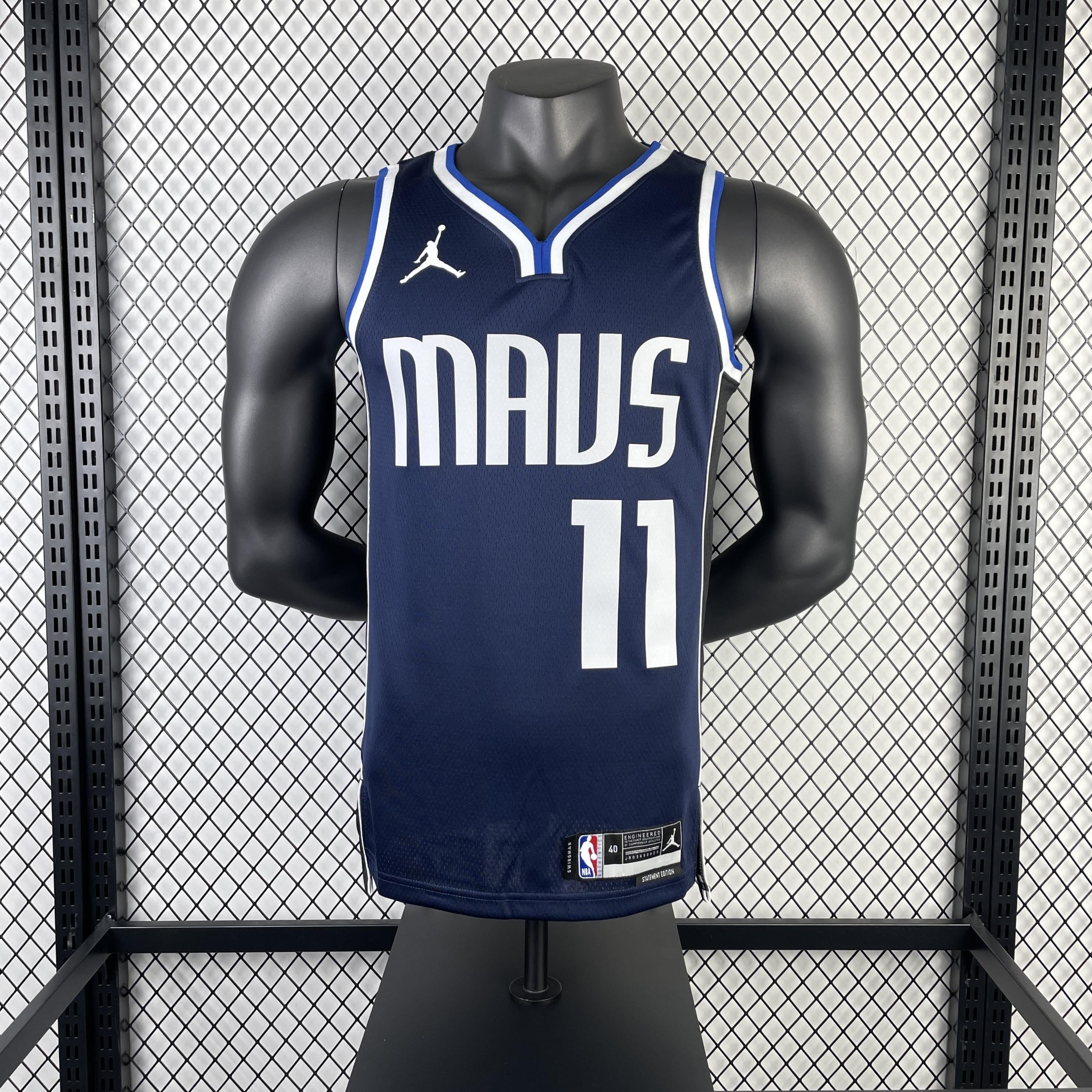 Irving 11 Mavericks Dark Blue Heat Pressed Edition
