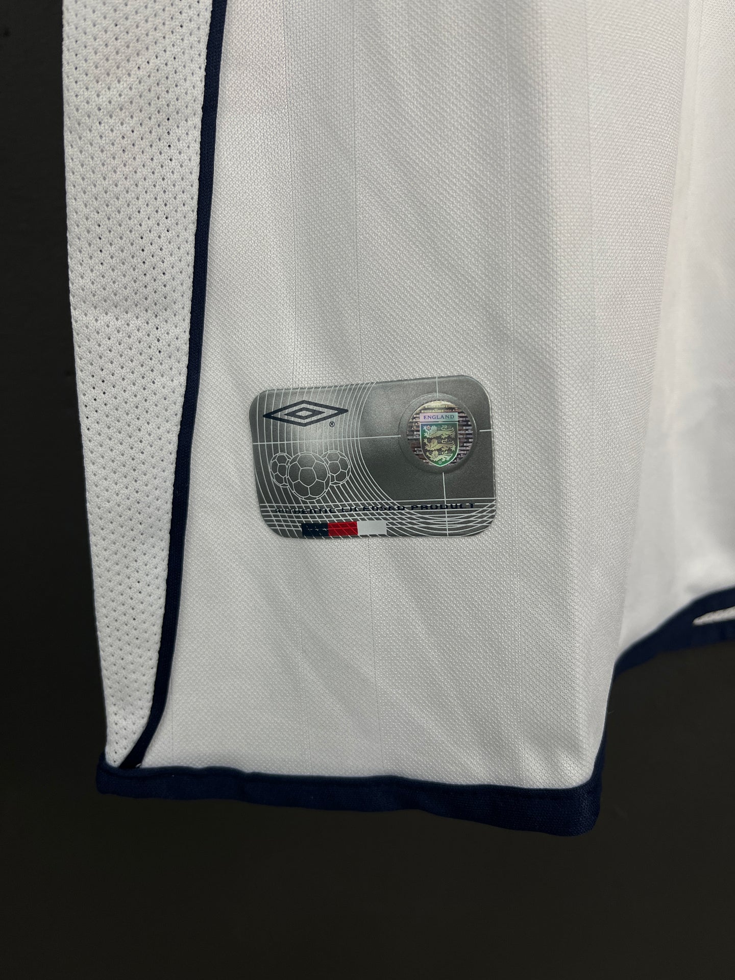 ENGLAND HOME 2002 RETRO JERSEY