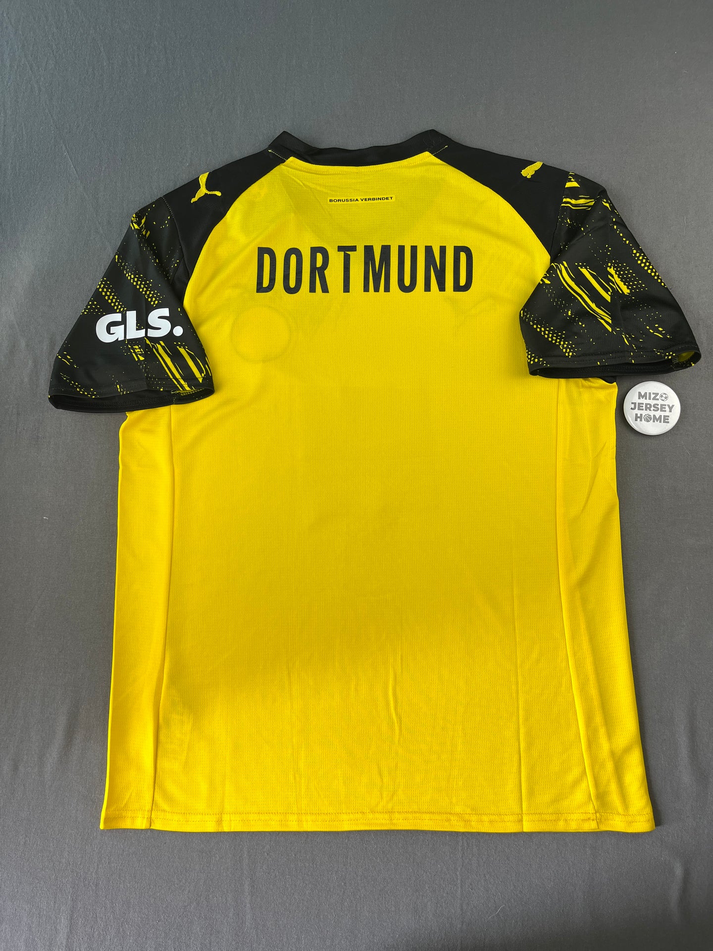 BORUSSIA DORTMUND HOME JERSEY 25-26 FAN VERSION