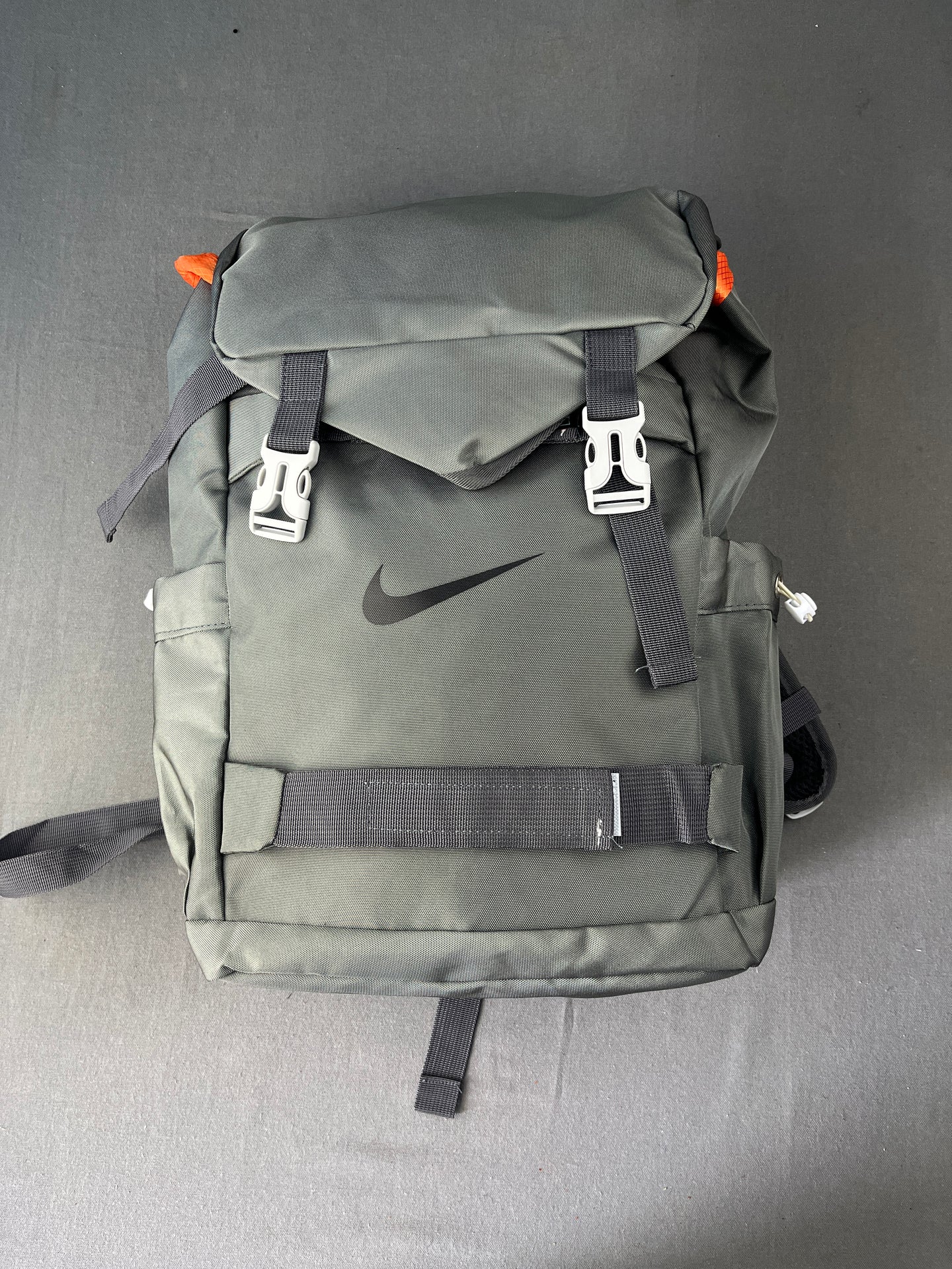 NIKE Classic Green Backpack