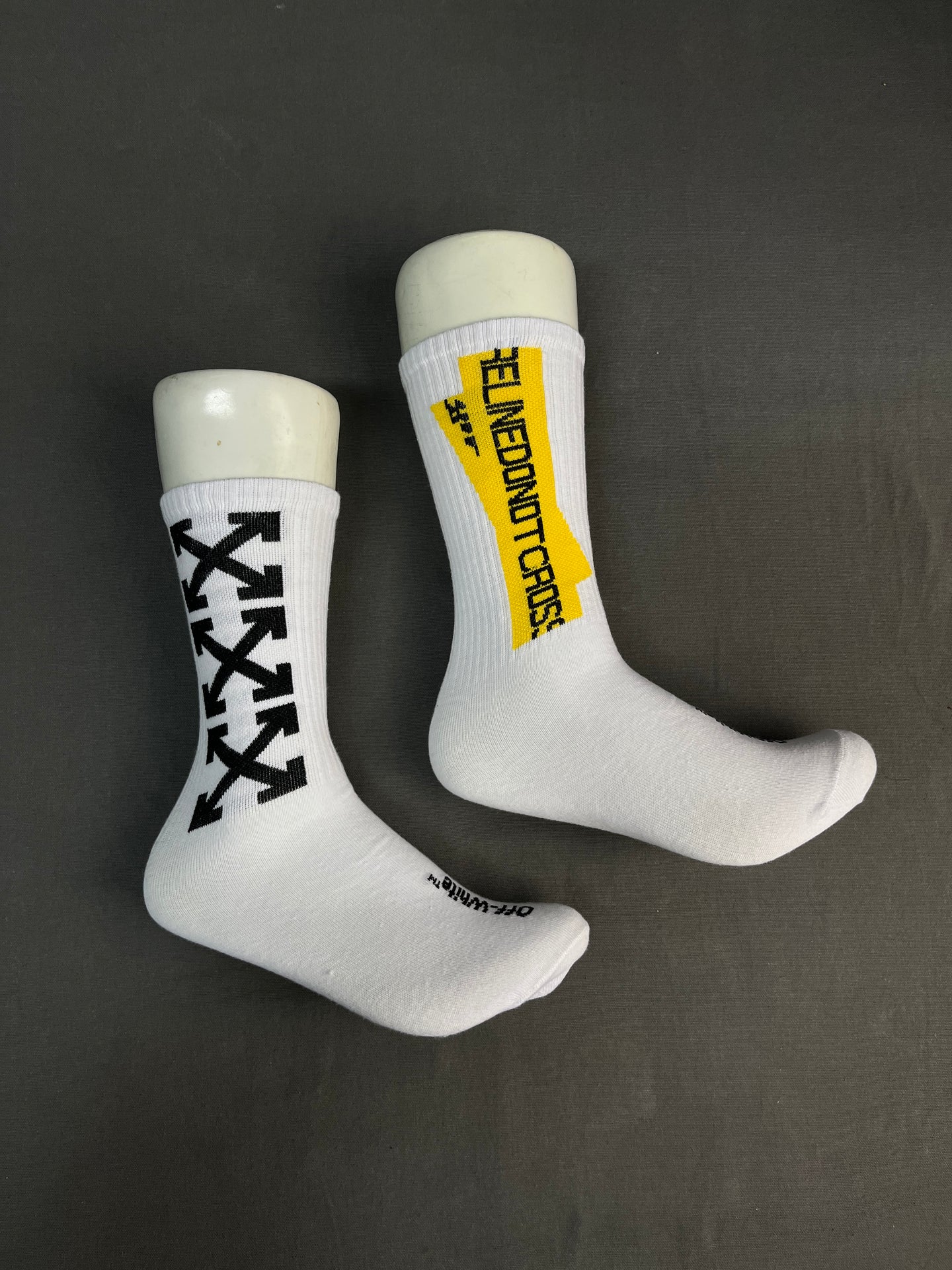 OFF-WHITE Fire Tape White Crew Socks