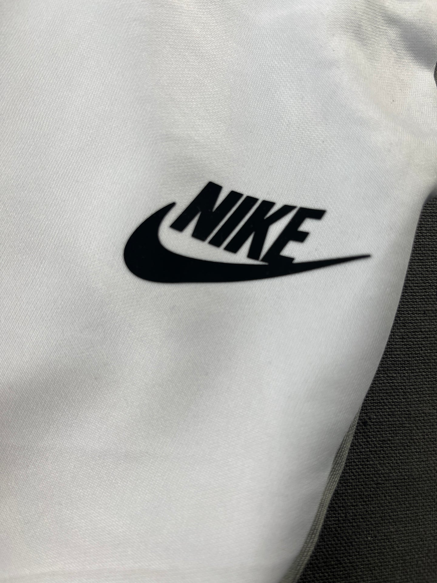 NIKE Tech White & Grey T-Shirt & Shorts Set