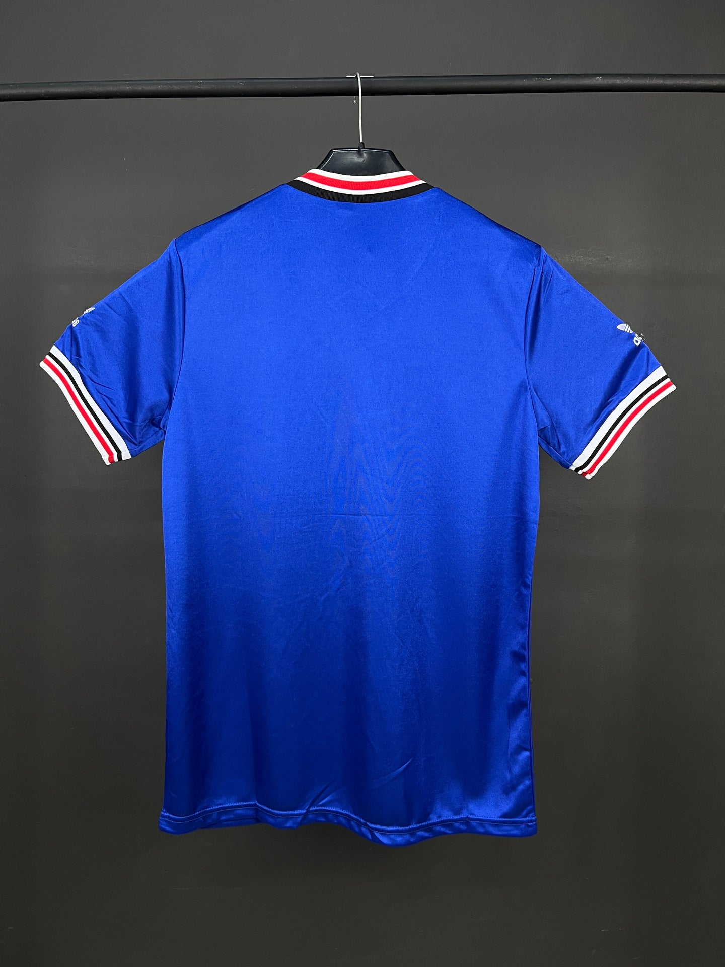 Manchester United Away 1985-1986 Retro Jersey