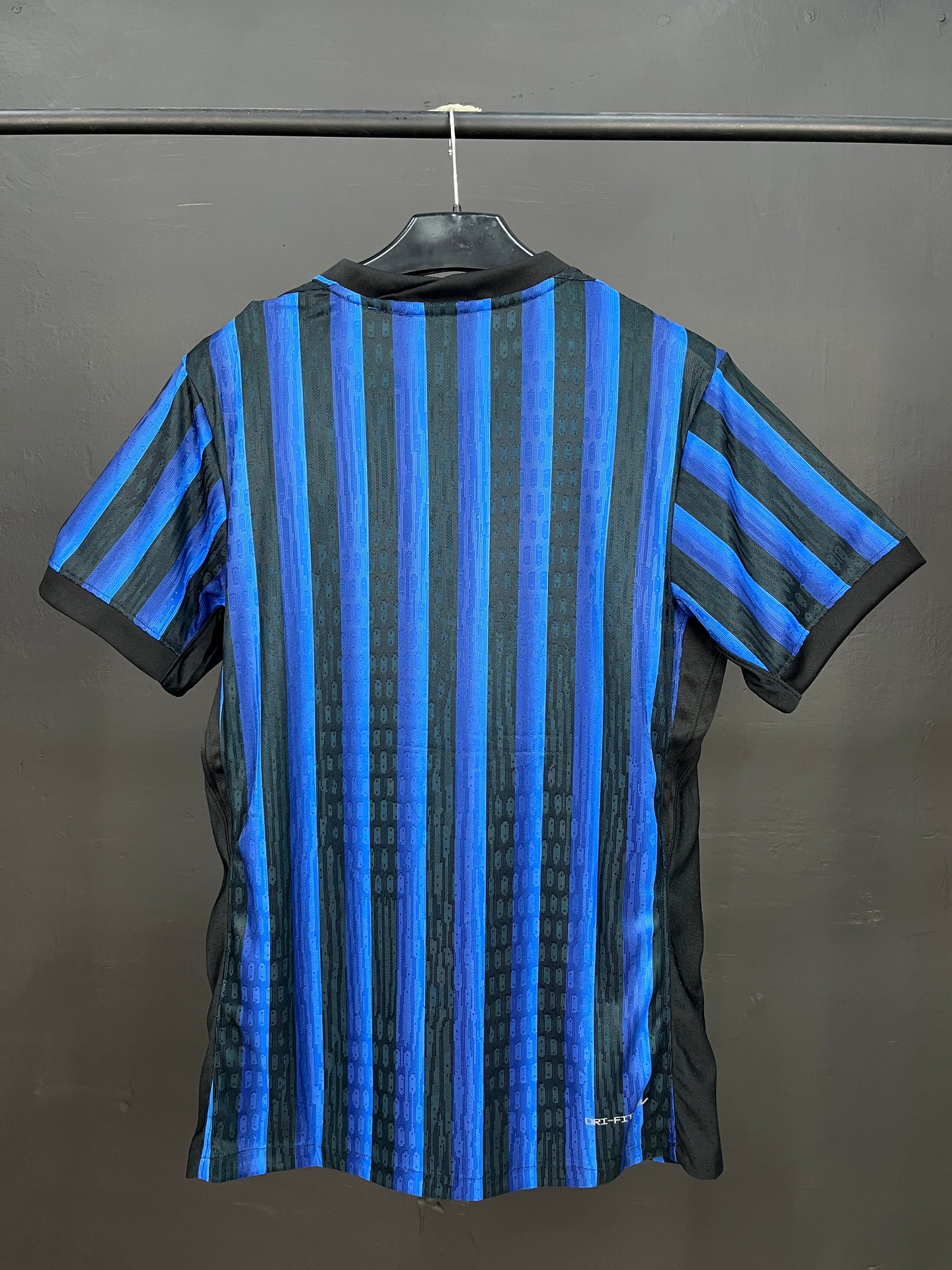 INTER MILAN HOME JERSEY 25-26 PLAYER VERSION