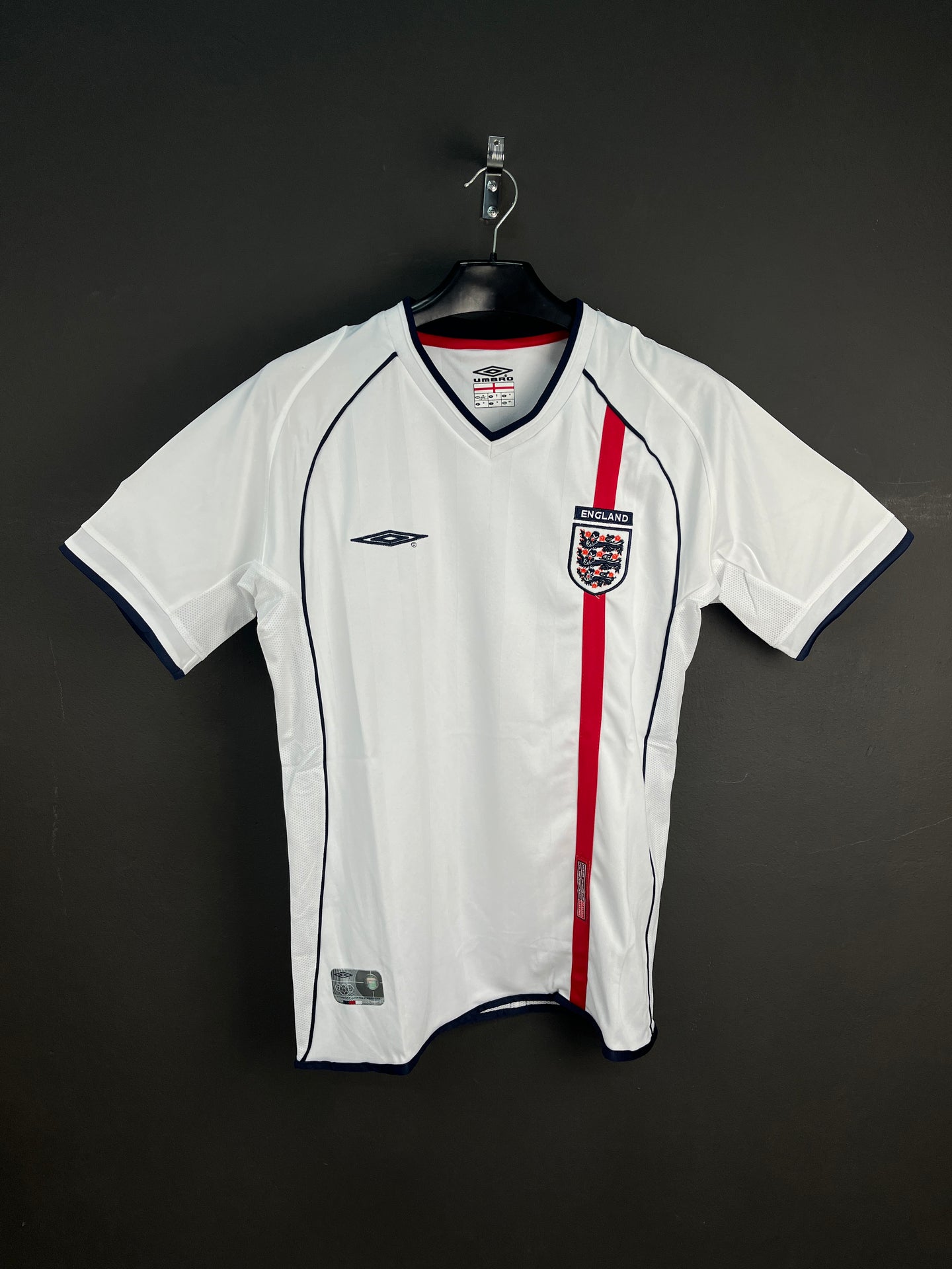 ENGLAND HOME 2002 RETRO JERSEY