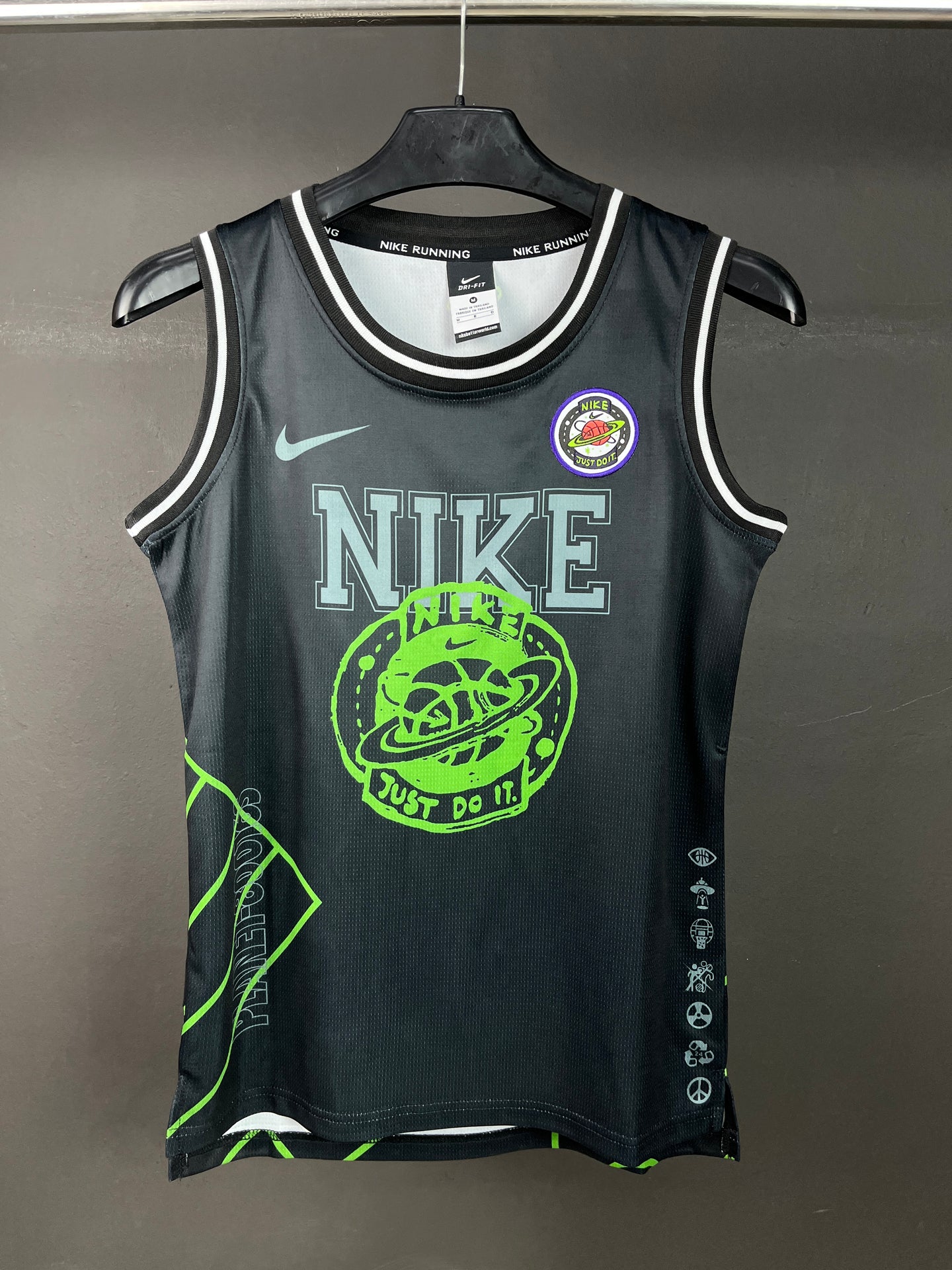 NIKE Dri-FIT Hoops Black Basketball Shirt