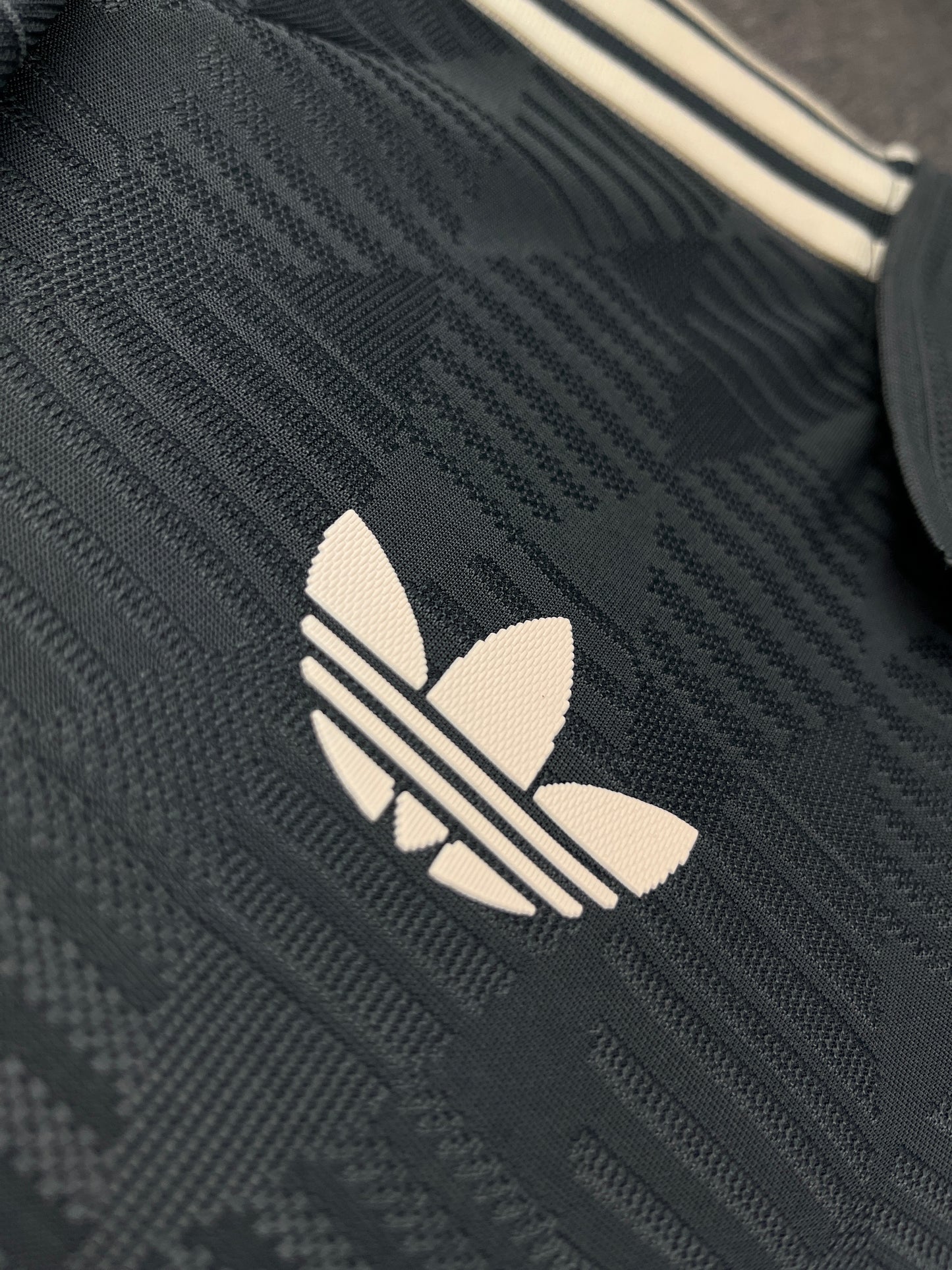 Bayern Munich Oktoberfest 24/25 Player Version