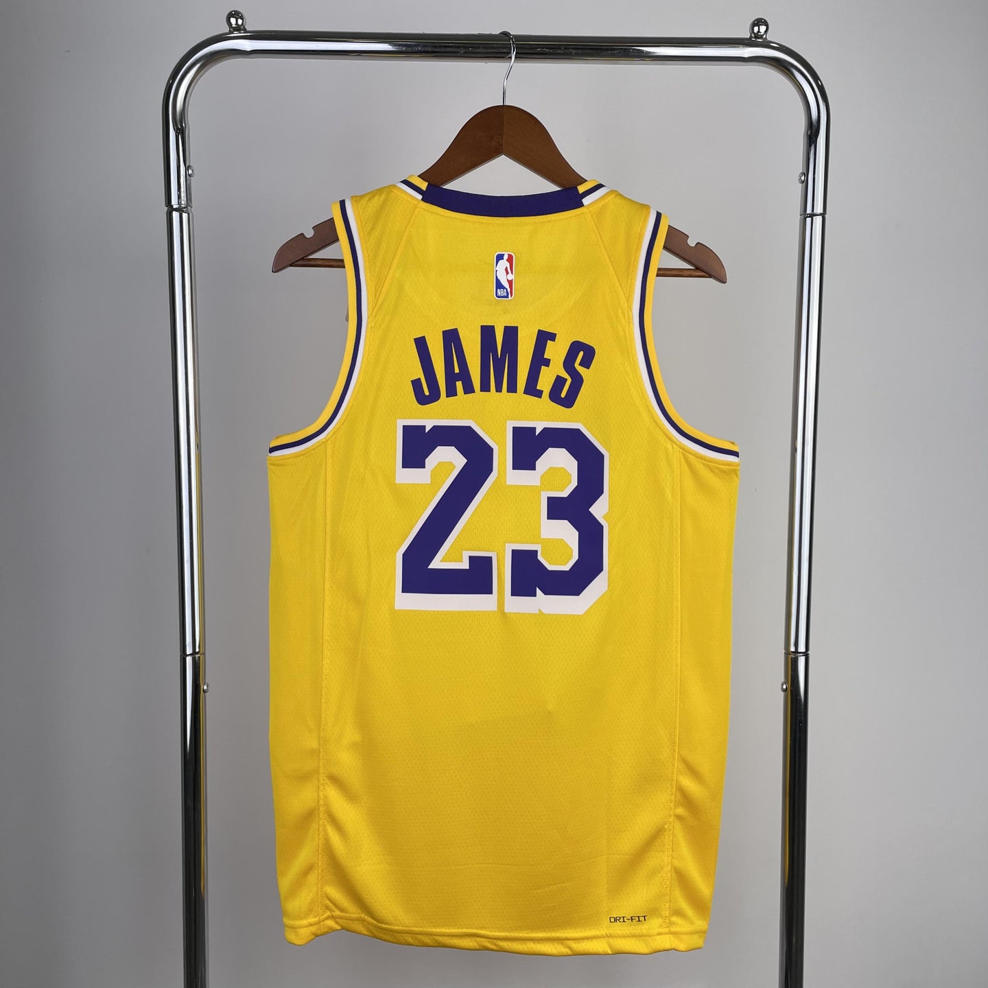 James 23 Lakers Yellow Heat Pressed Edition