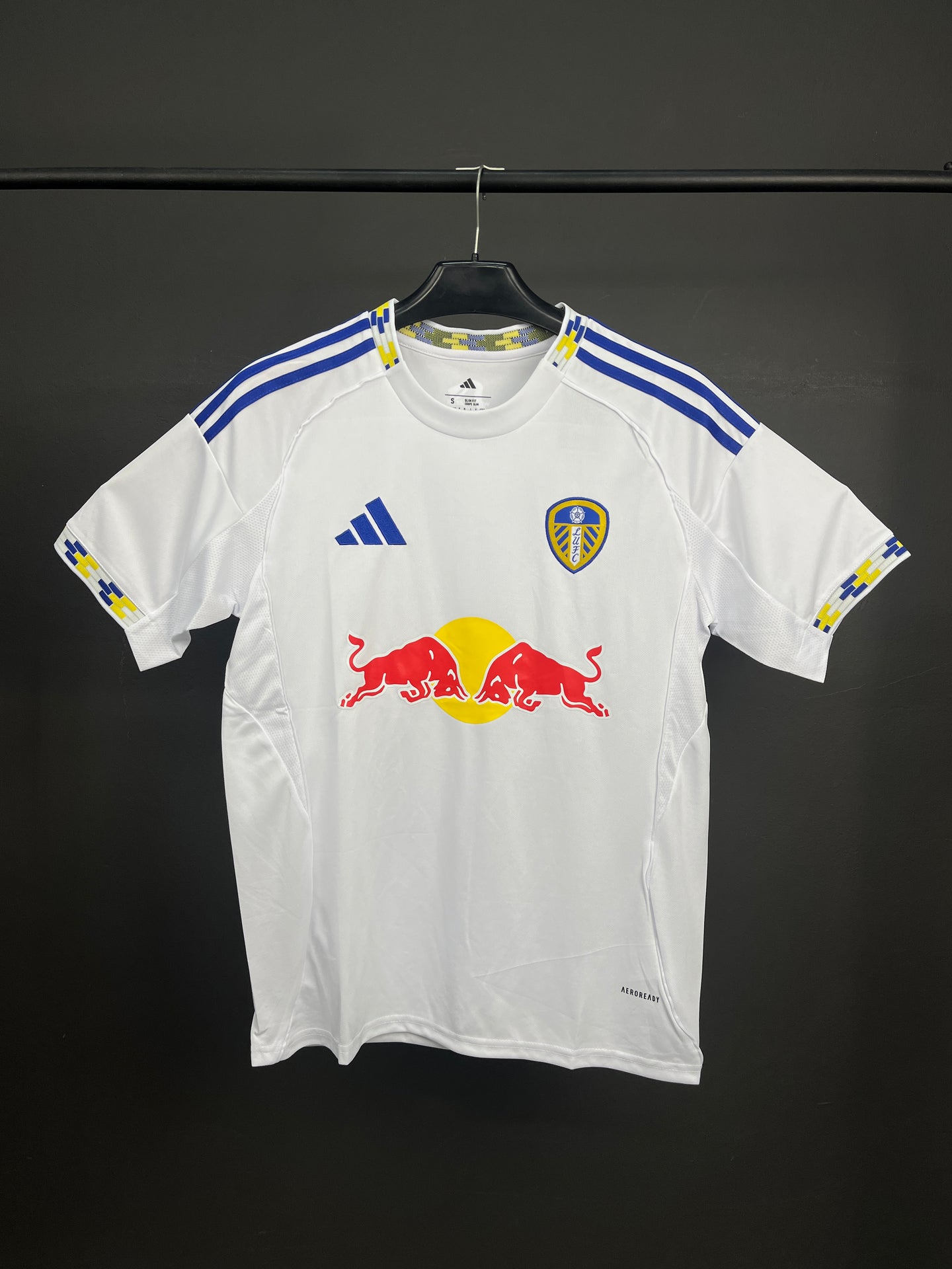 Leeds United Home 25/26 Jersey Fan Version