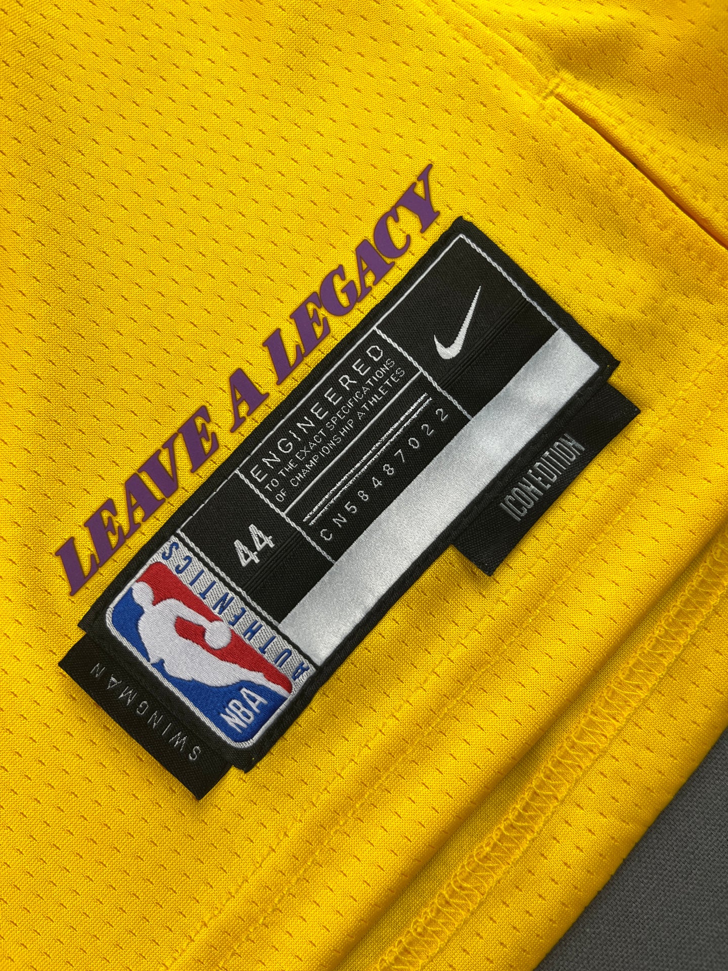 SAKURA 28 Yellow Los Angeles Lakers Heat Pressed Edition NBA Jersey
