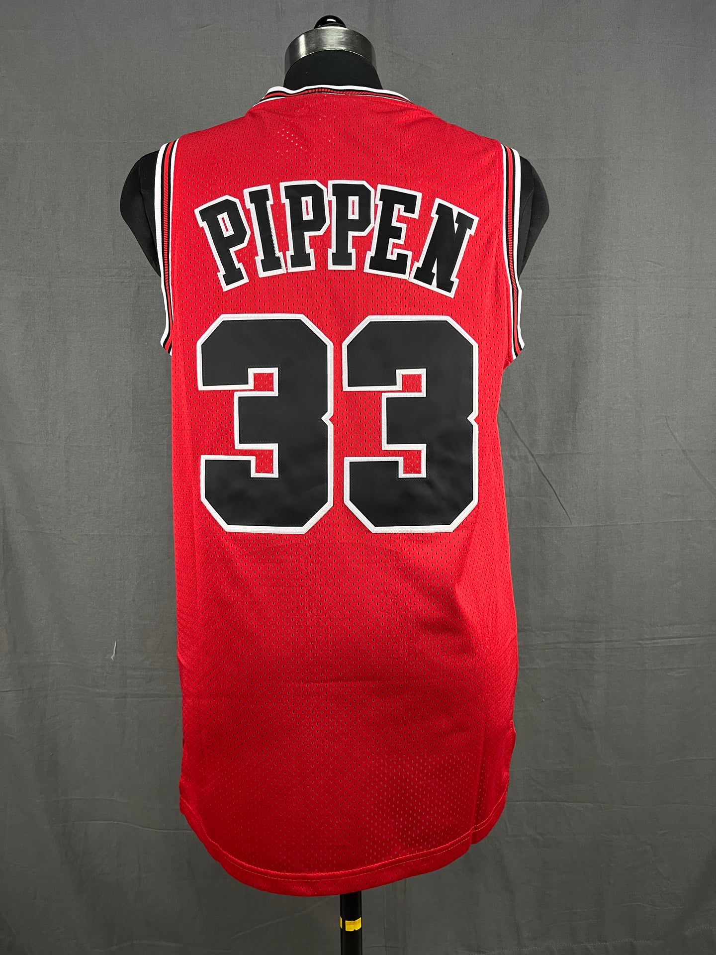 Pippen 33 Chicago Bulls Red NBA Jersey