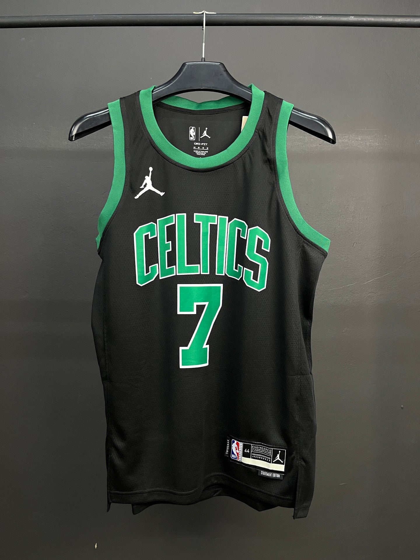 BROWN 7 Celtics Black Heat Pressed Edition