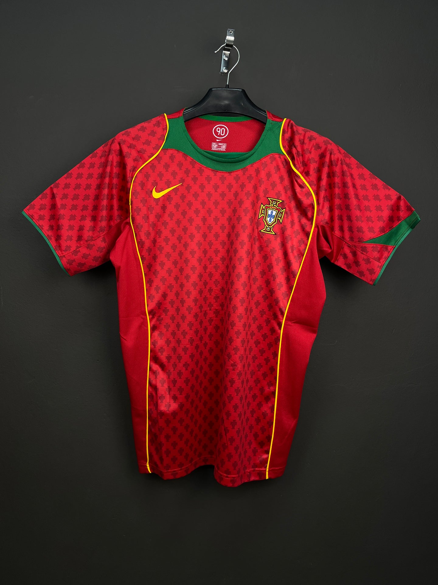 PORTUGAL 2004 HOME RETRO JERSEY