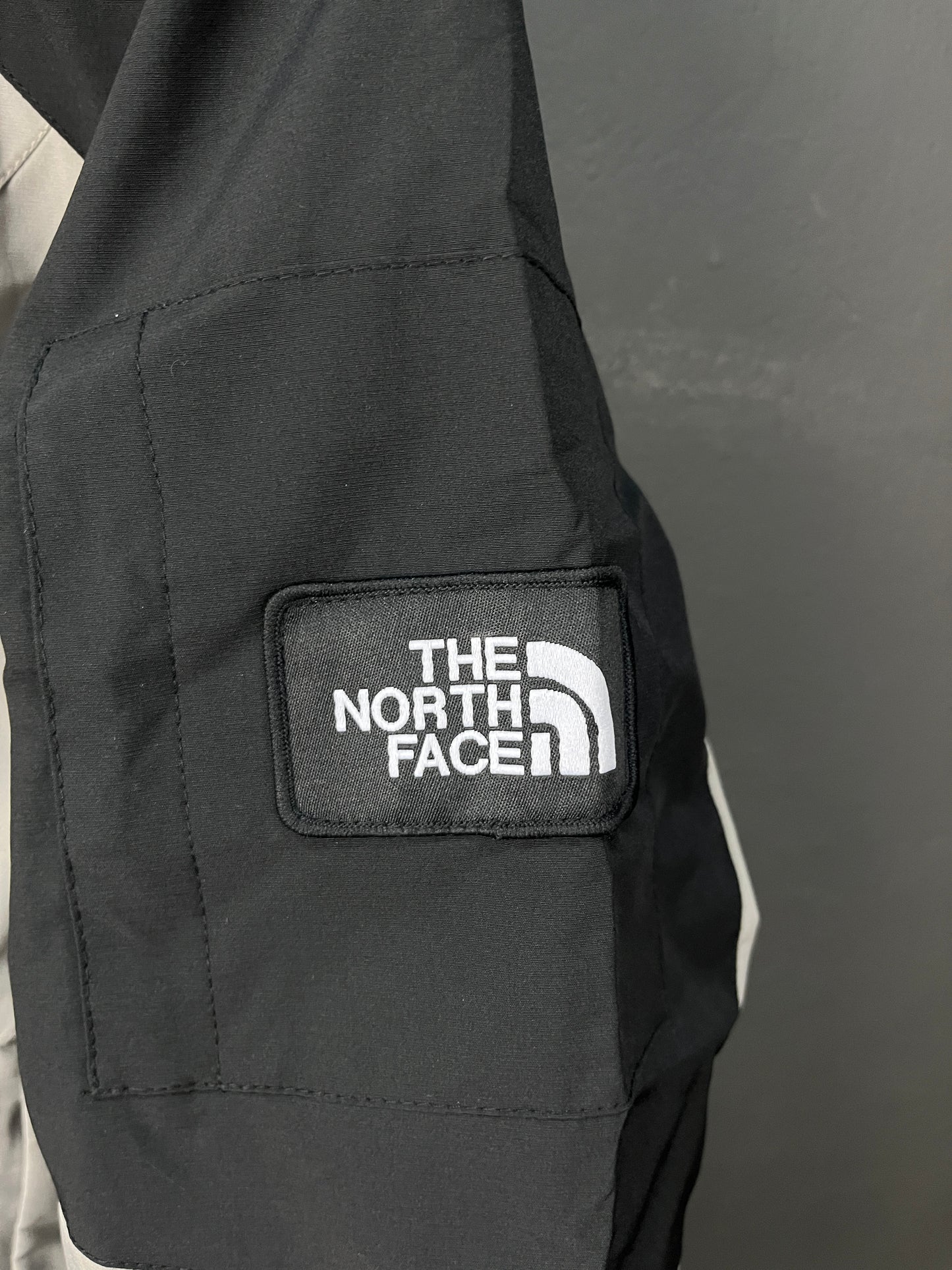The North Face Light Puffer Clay & Black Jacket