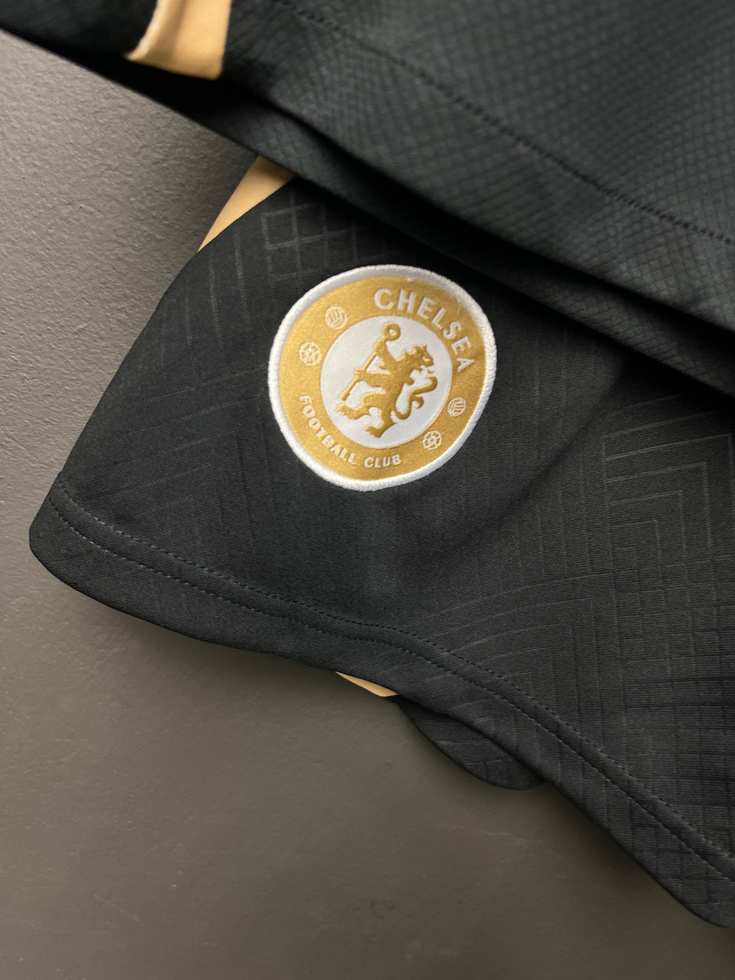 Chelsea Black TRIVAGO Sando Set