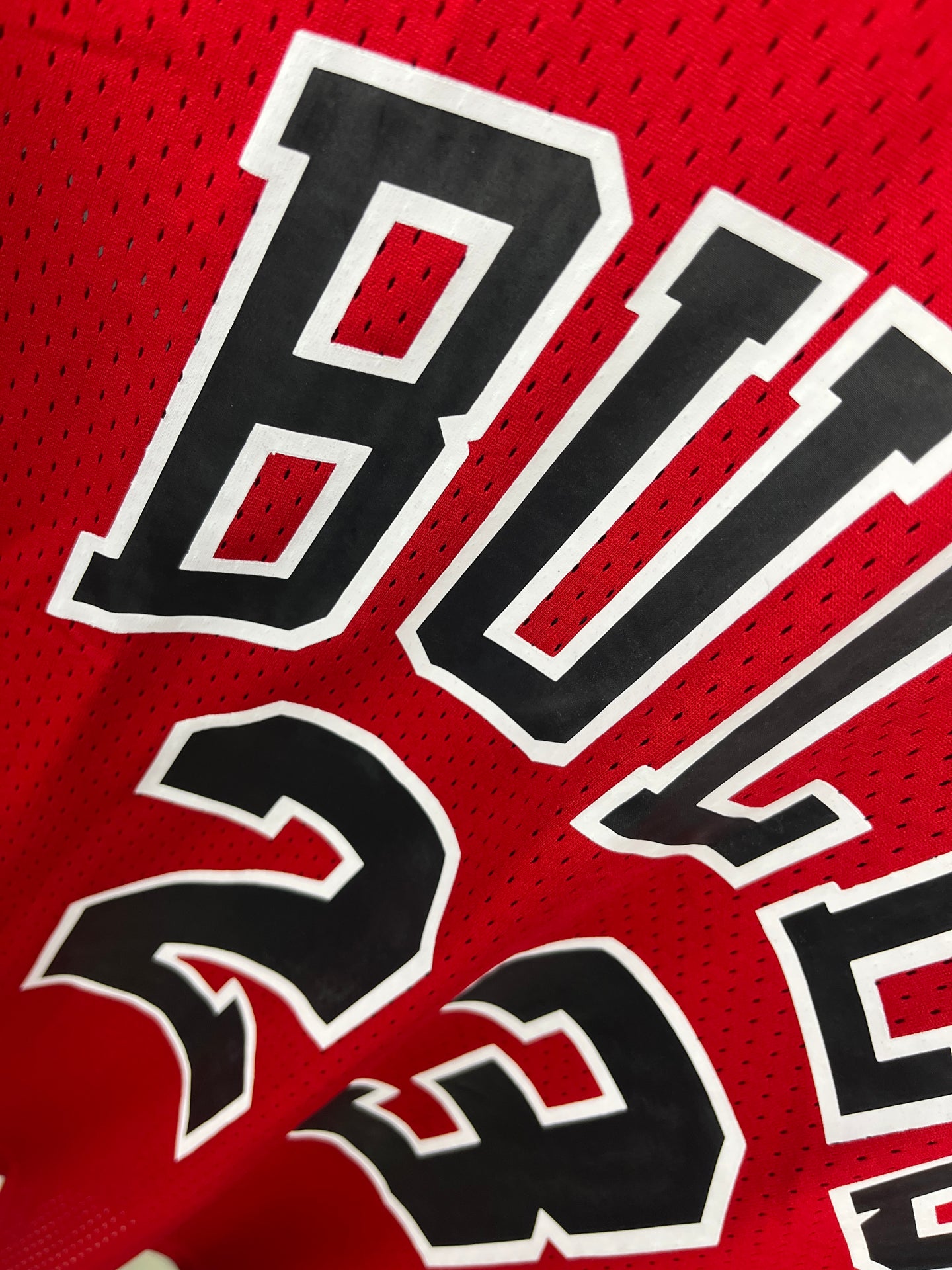 JORDAN 23 Red Chicago Bulls Mesh Jersey