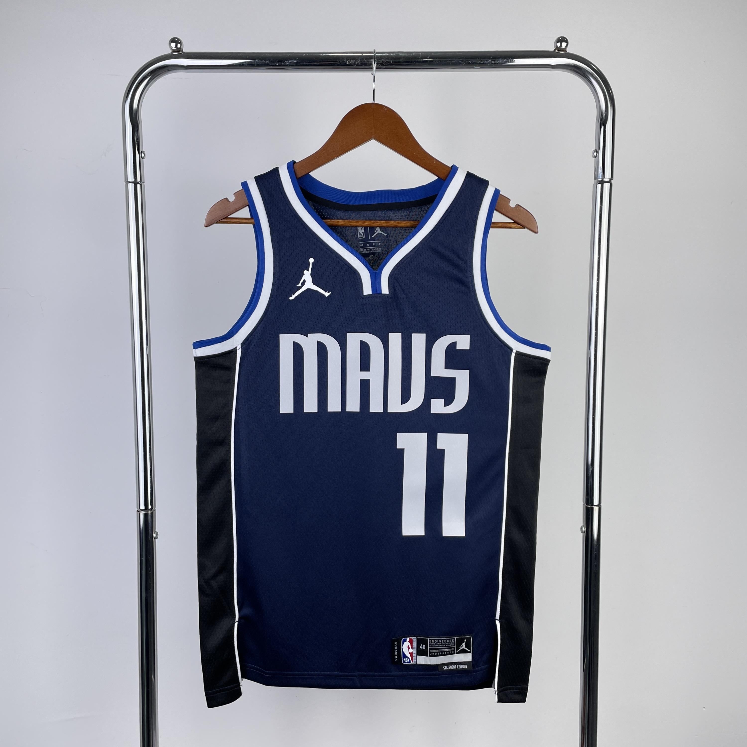 Irving 11 Mavericks Dark Blue Heat Pressed Edition