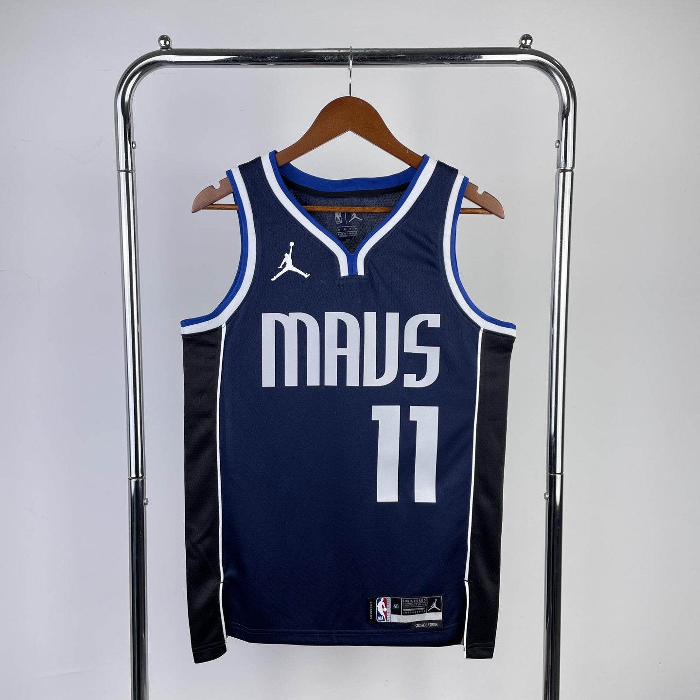 Irving 11 Mavericks Dark Blue Heat Pressed Edition