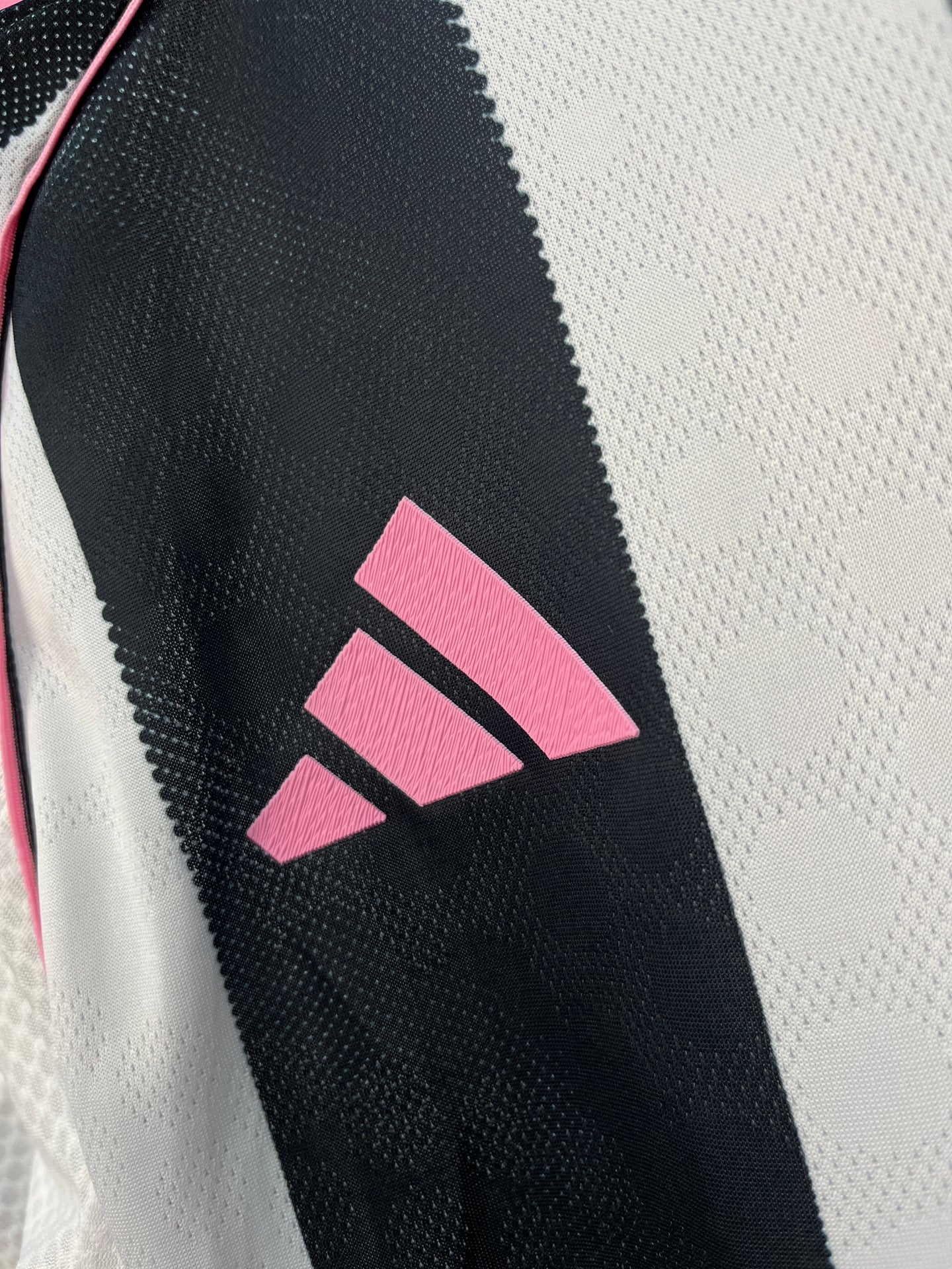 Juventus Home 25/26 Jersey Player Version