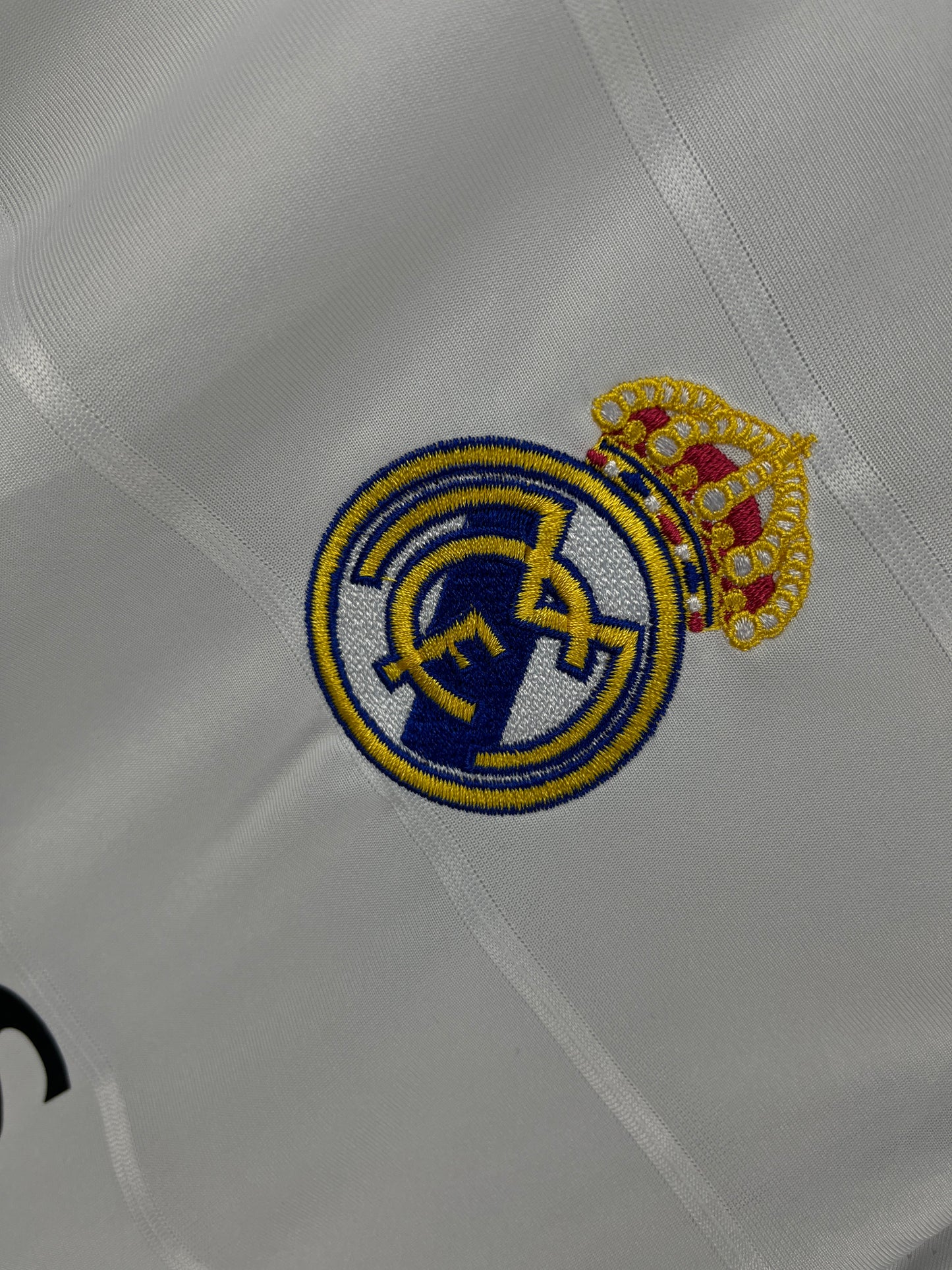 Real Madrid Home 2013-14 Retro Jersey