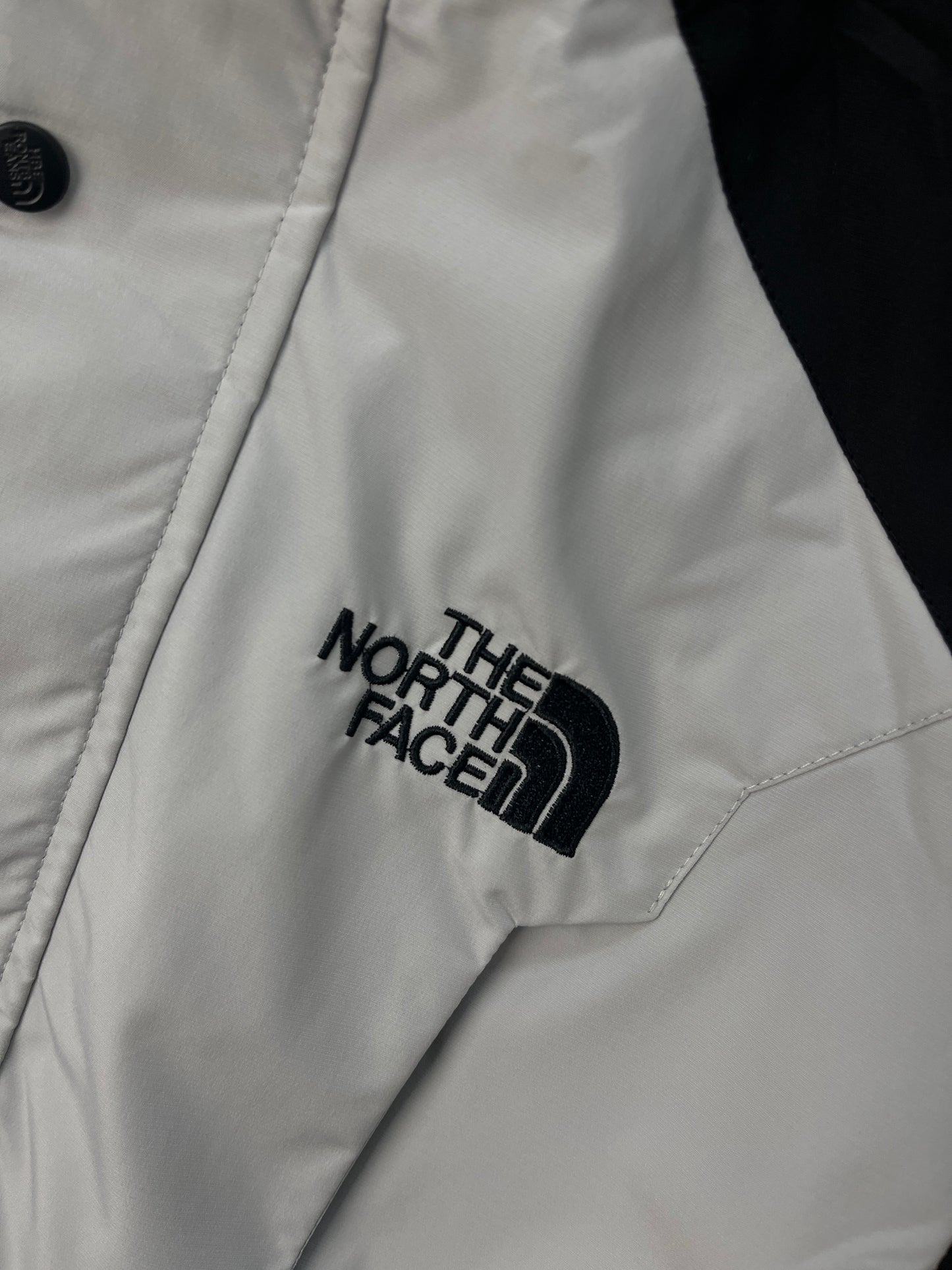 The North Face Light Puffer Gray & Black Jacket