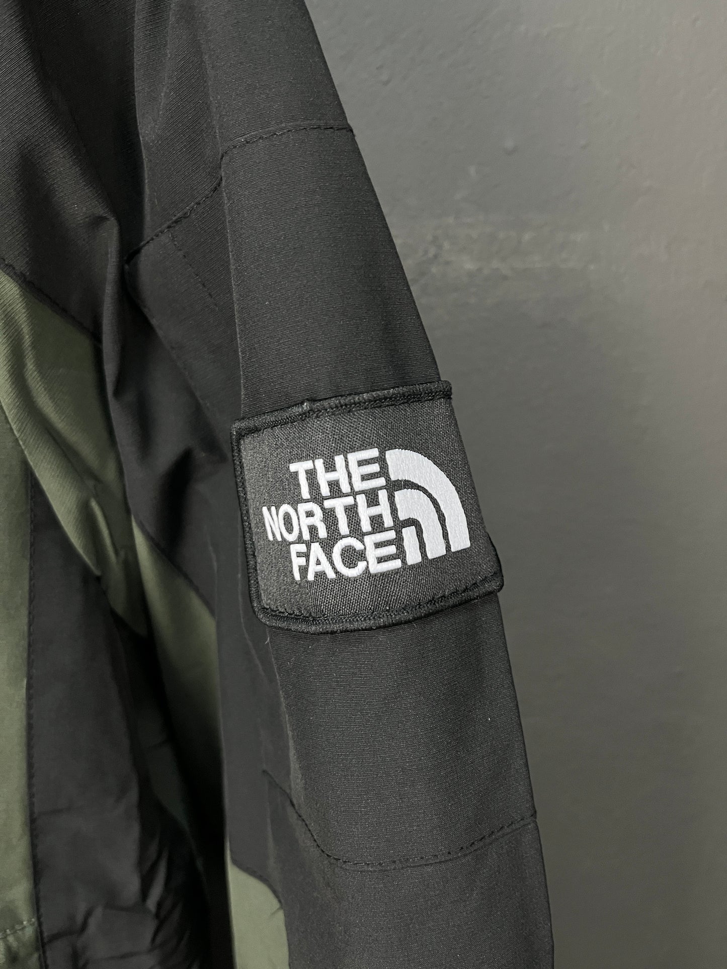 The North Face Light Puffer Olive & Black Jacket