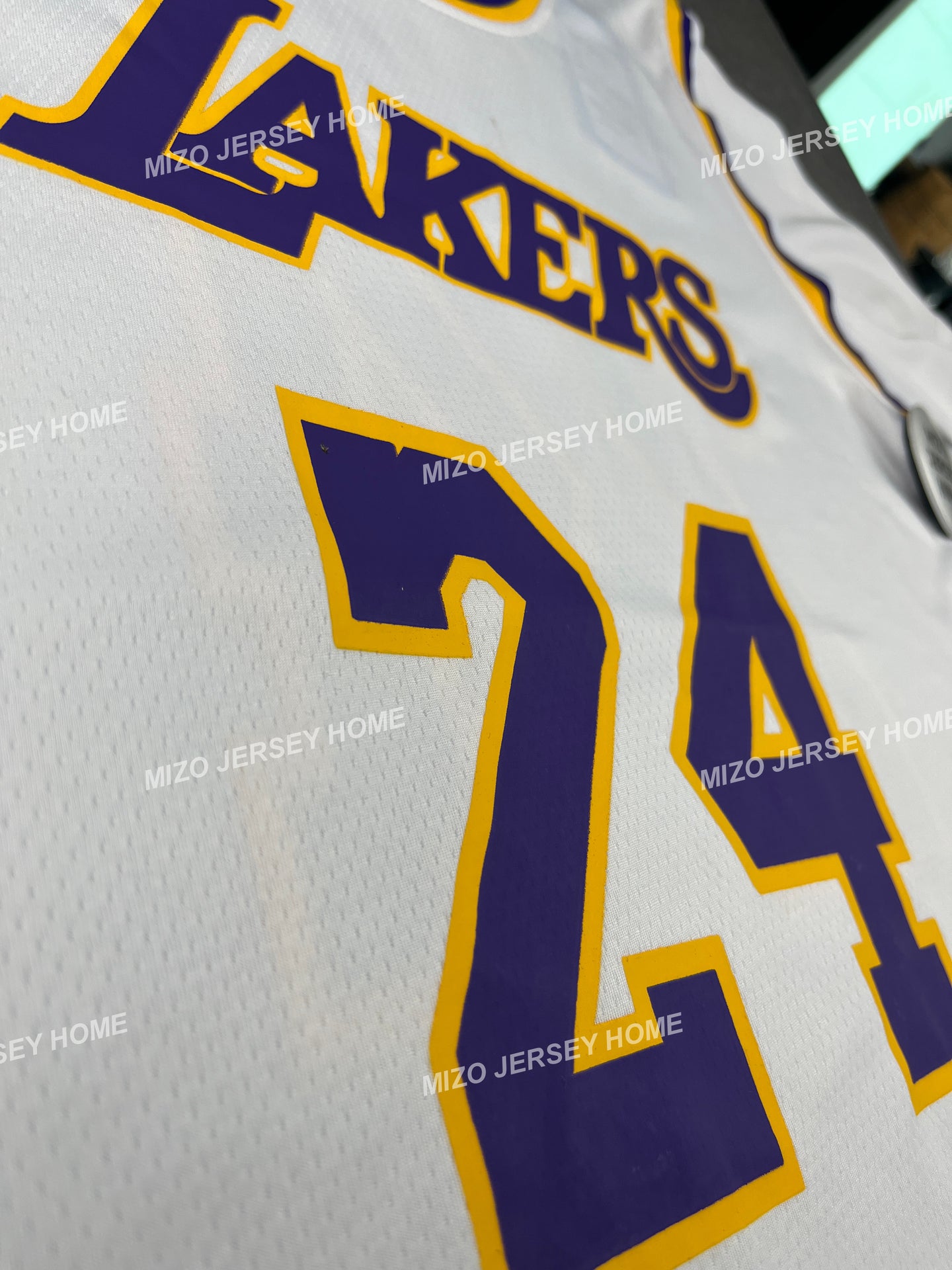 KOBE BRYANT 24 White Lakers White NBA T-SHIRT