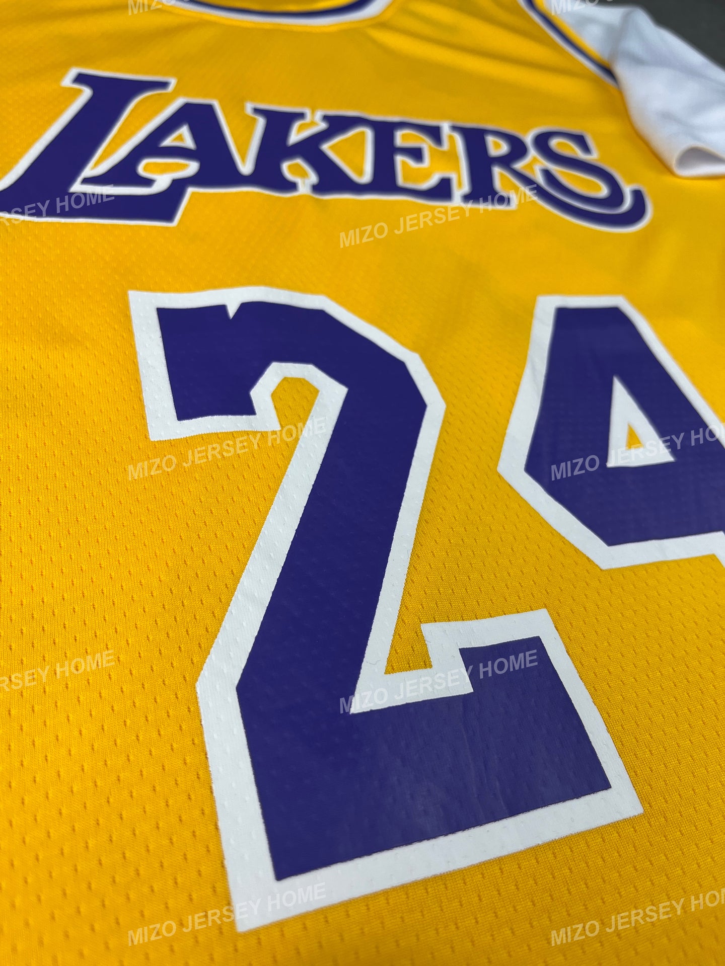 KOBE BRYANT 24 Lakers NBA T-SHIRT