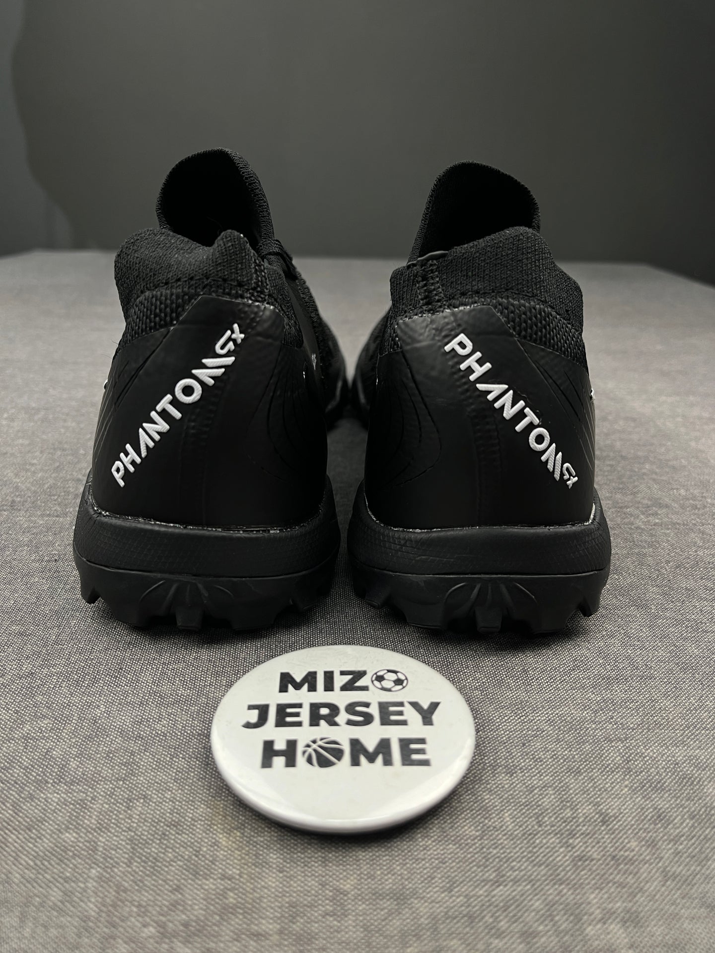 NIKE Phantom GX II Elite TF Futsal Shoes