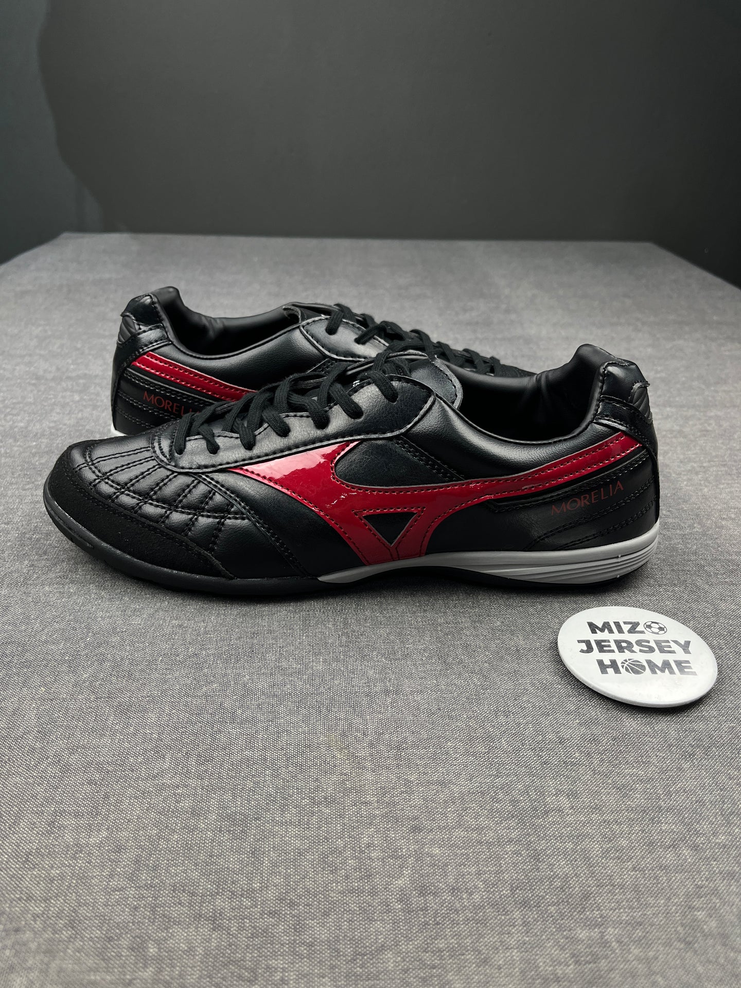 MIZUNO Moreila Sala TF Futsal Shoes