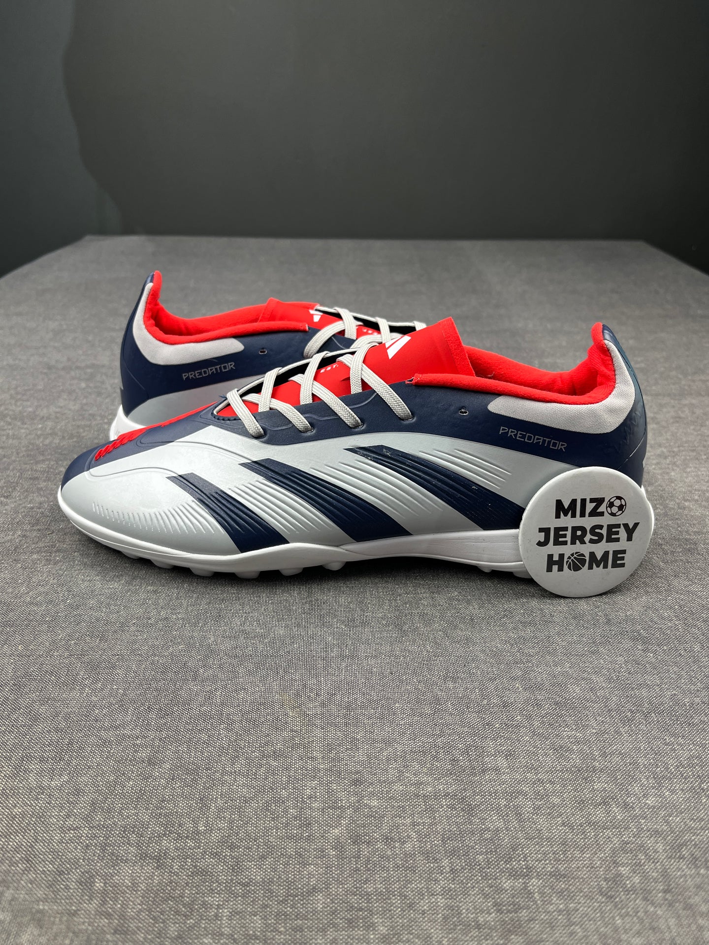 ADIDAS PREDATOR Club TF Futsal Shoes