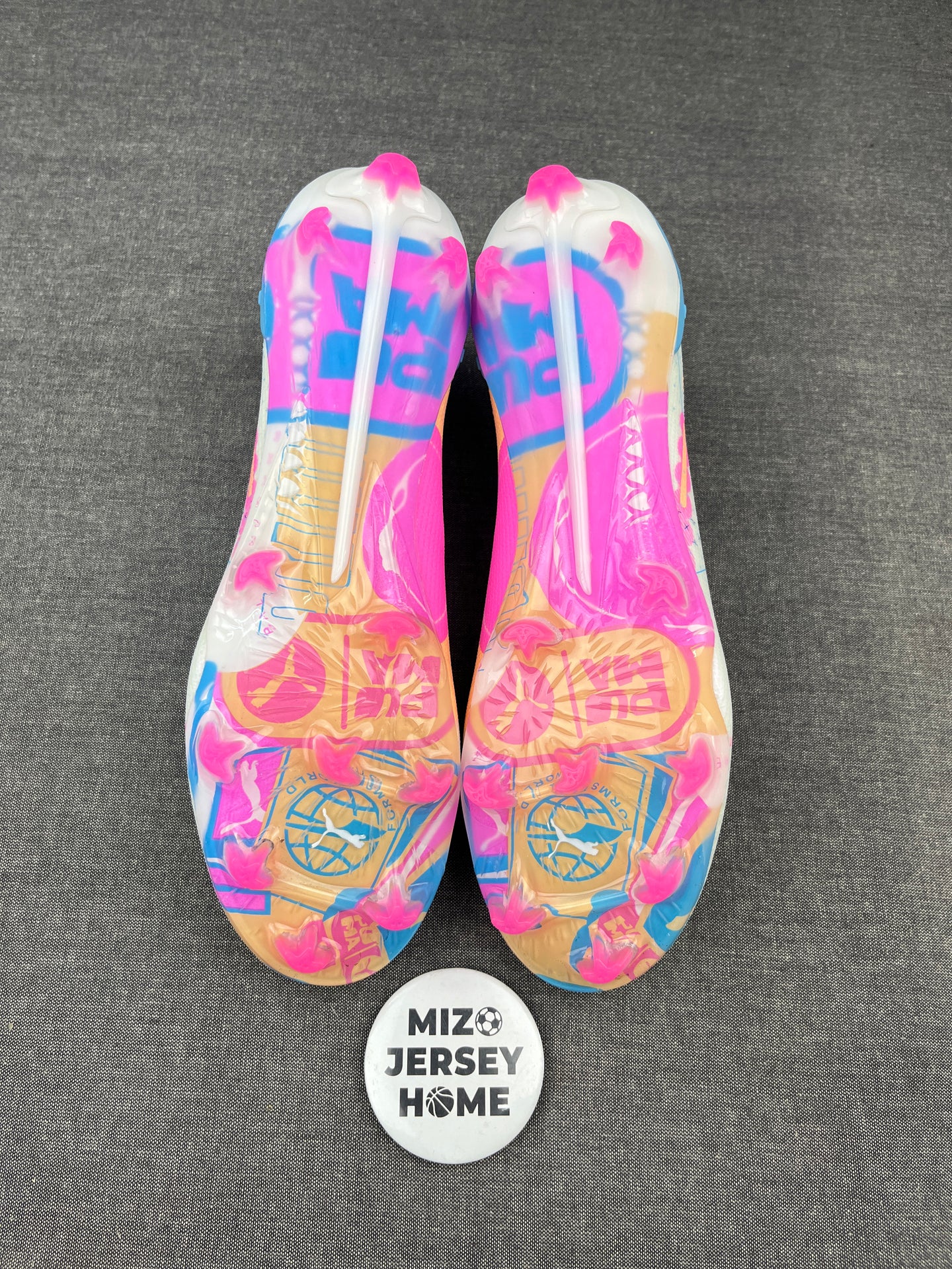 PUMA ULTRA 5 ULTIMATE VOLUME UP 5 FG Football Shoes