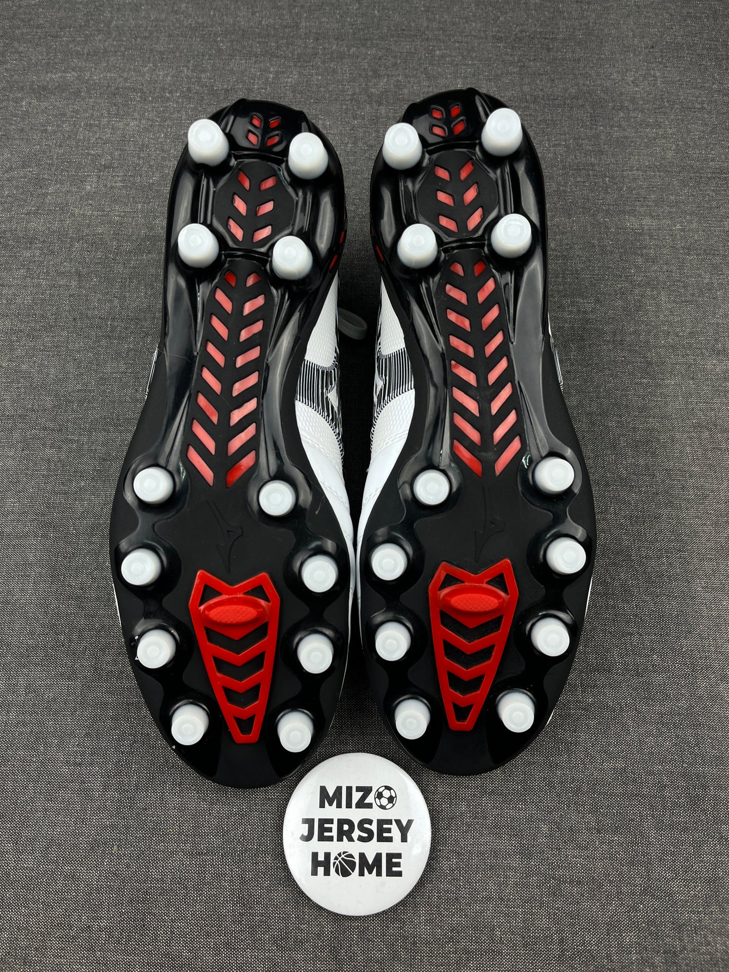 MIZUNO Moreila Neo III Beta FG Football Shoes