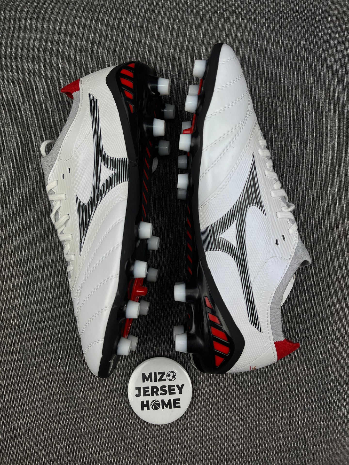 MIZUNO Moreila Neo III Beta FG Football Shoes