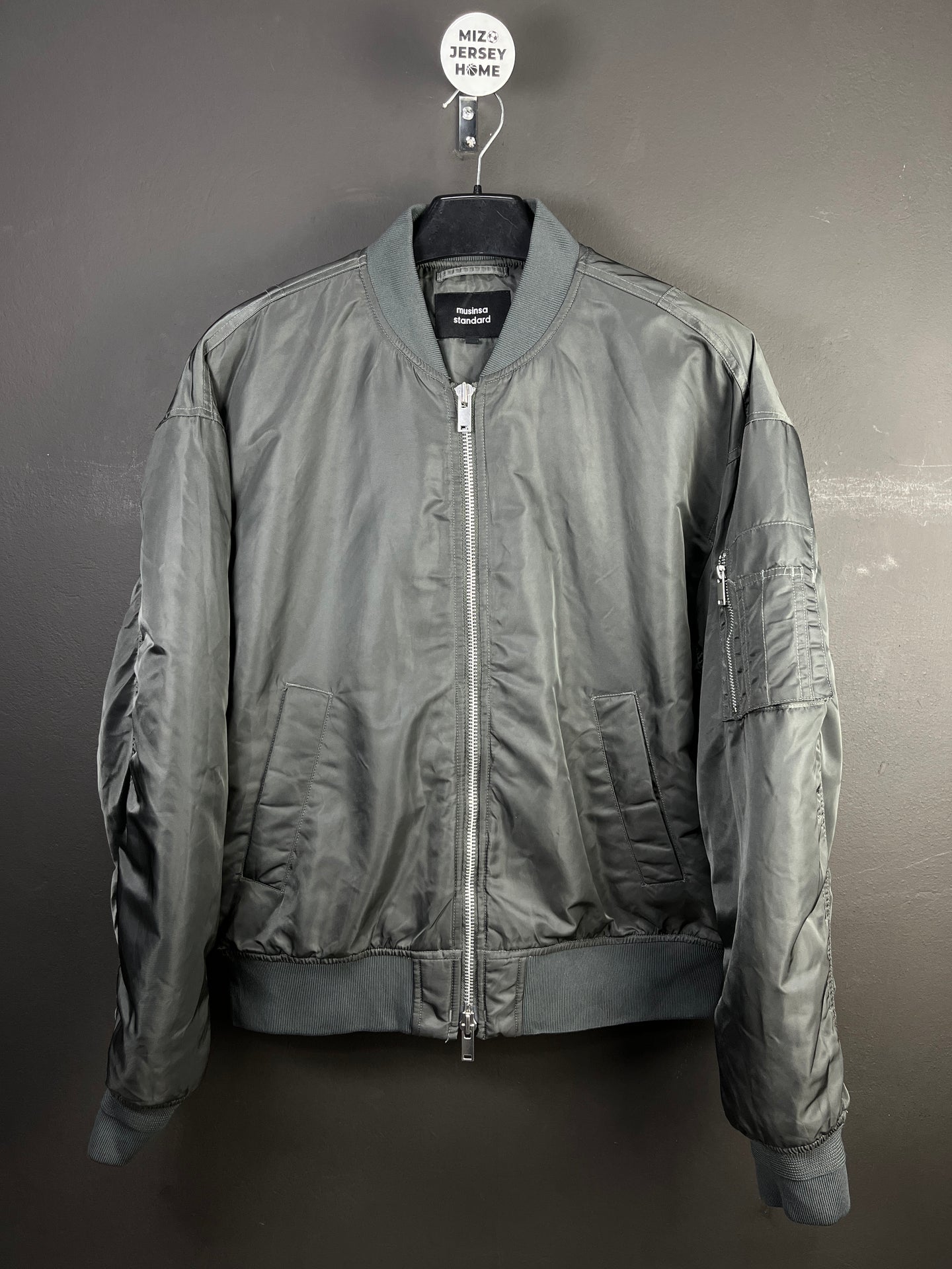 Musinsa Standard Oversized MA-1 Bomber Black Jacket (Size-M)