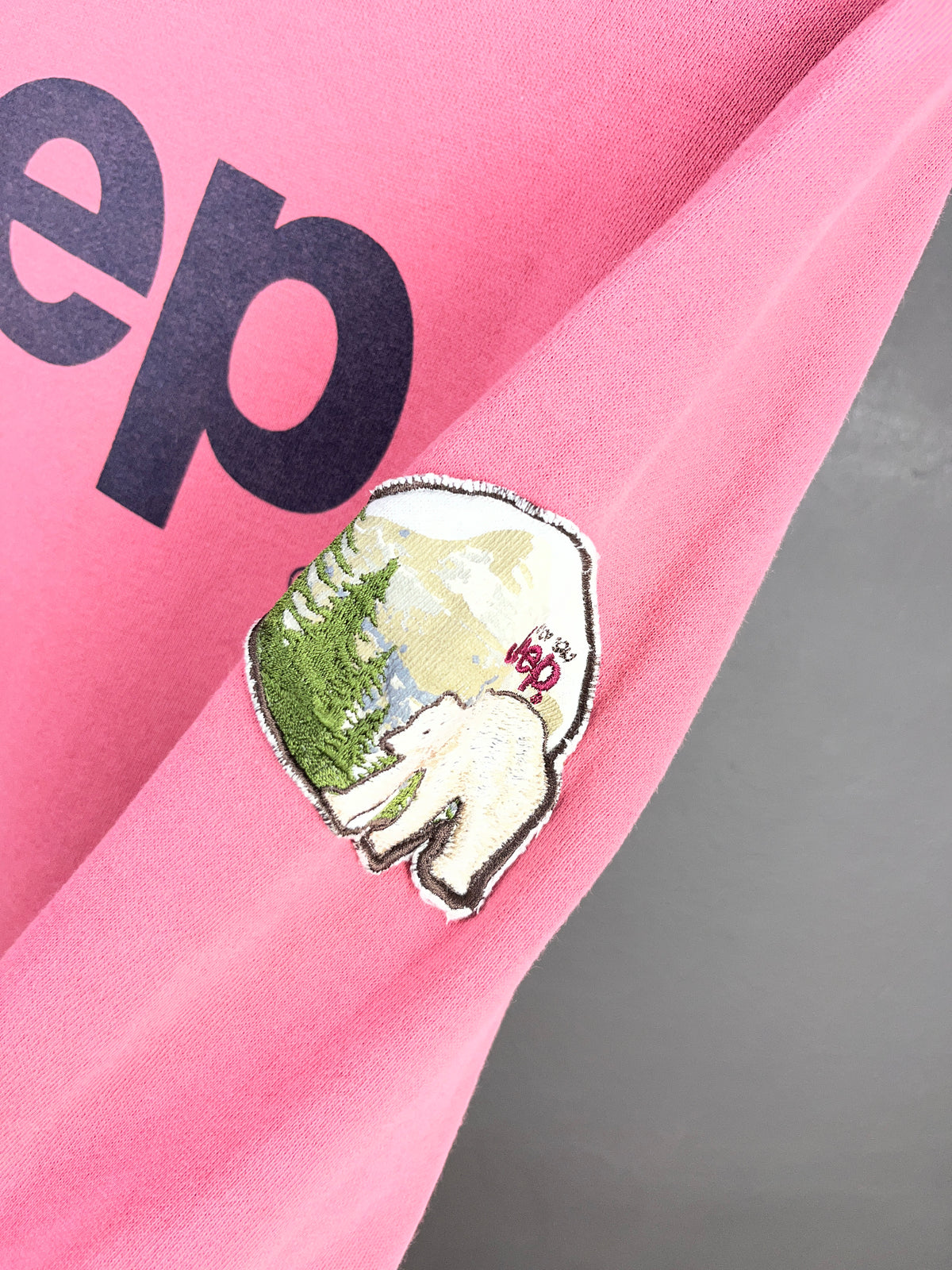 Jeep Pink Sweatshirt (Size-M)