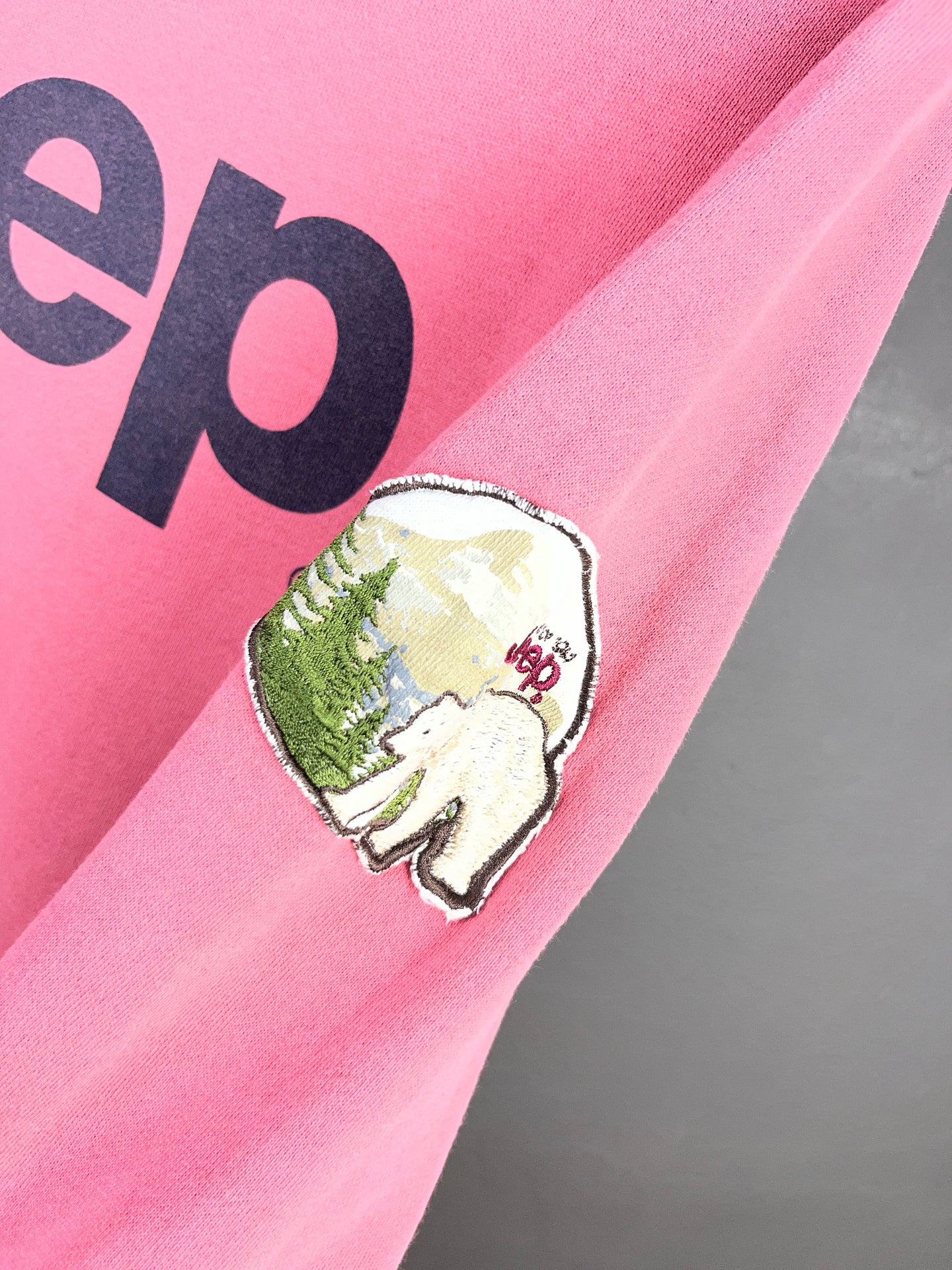 Jeep Pink Sweatshirt (Size-M)