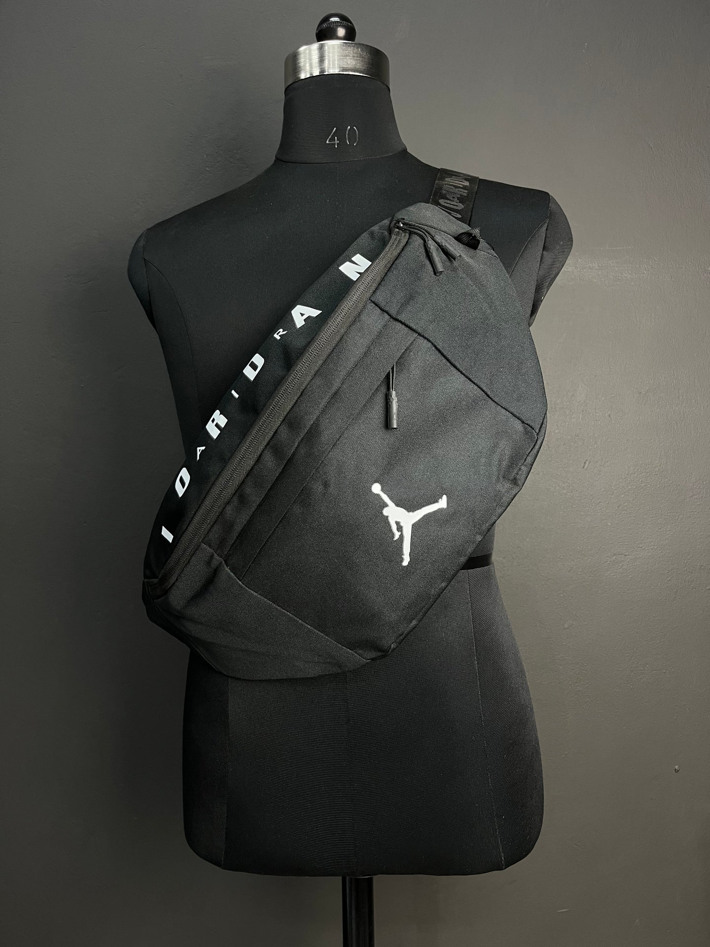JORDAN Black Fanny Pack