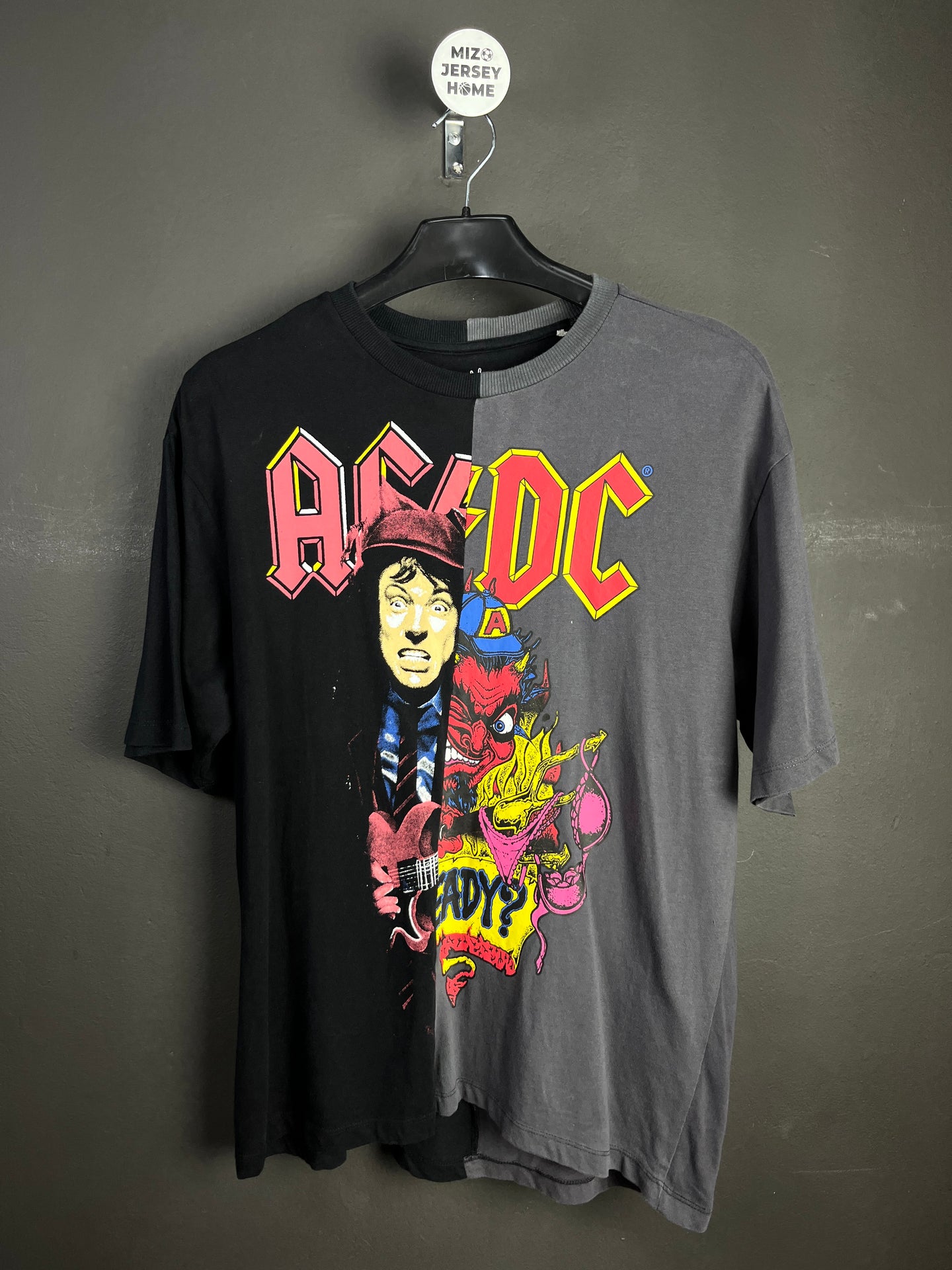 ACDC Printed Round Neck T-Shirt (Size-M)