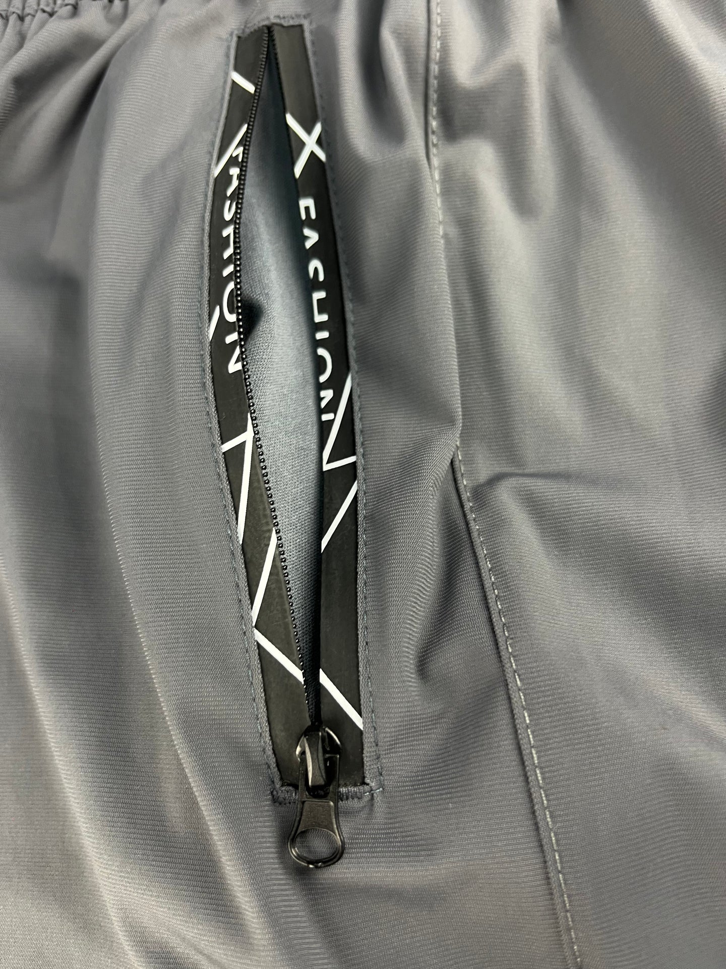 NIKE Men's Workout Grey Track Pants