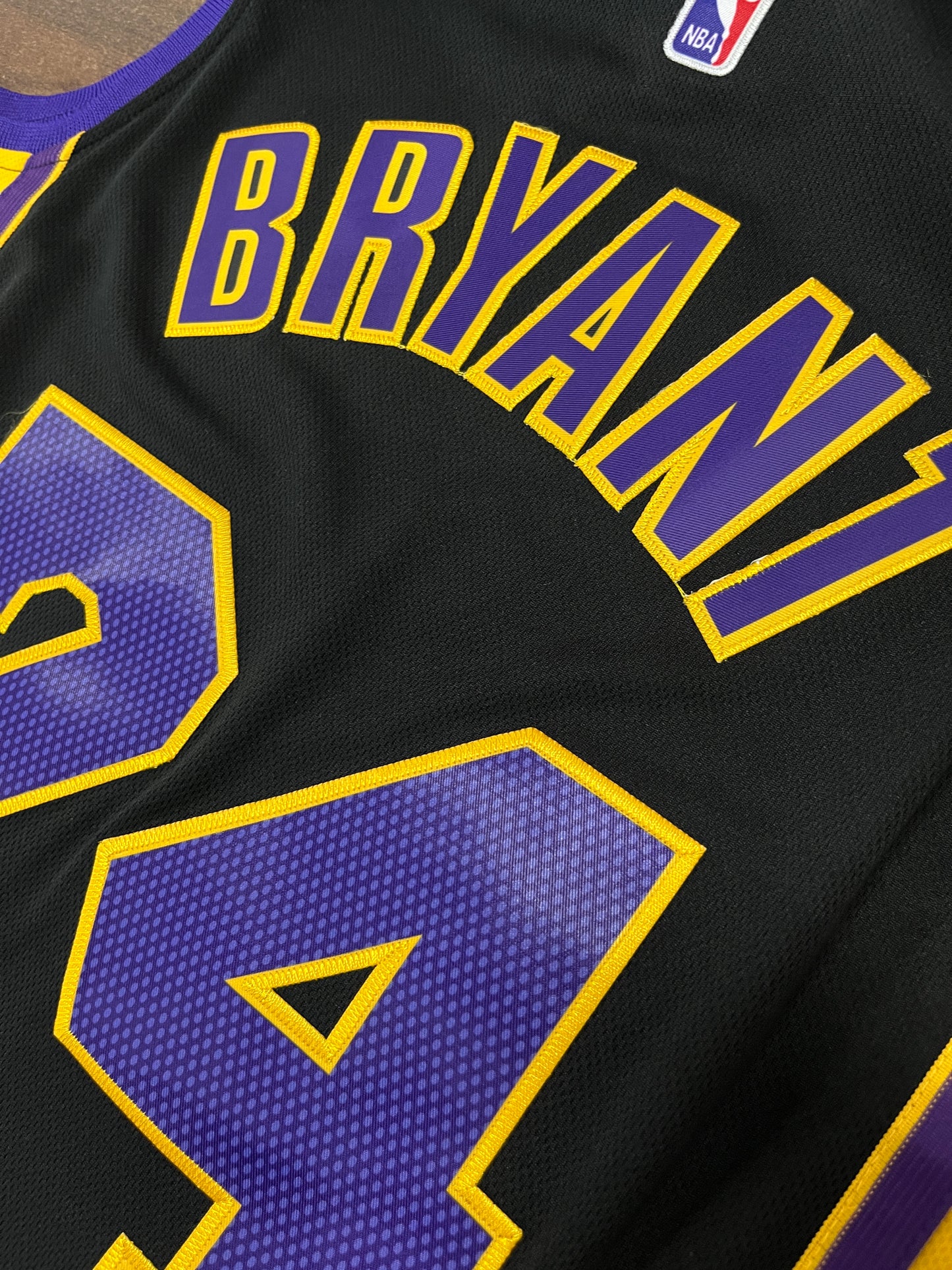 BRYANT 24 BLACK T-SHIRT Los Angeles Lakers NBA Jersey
